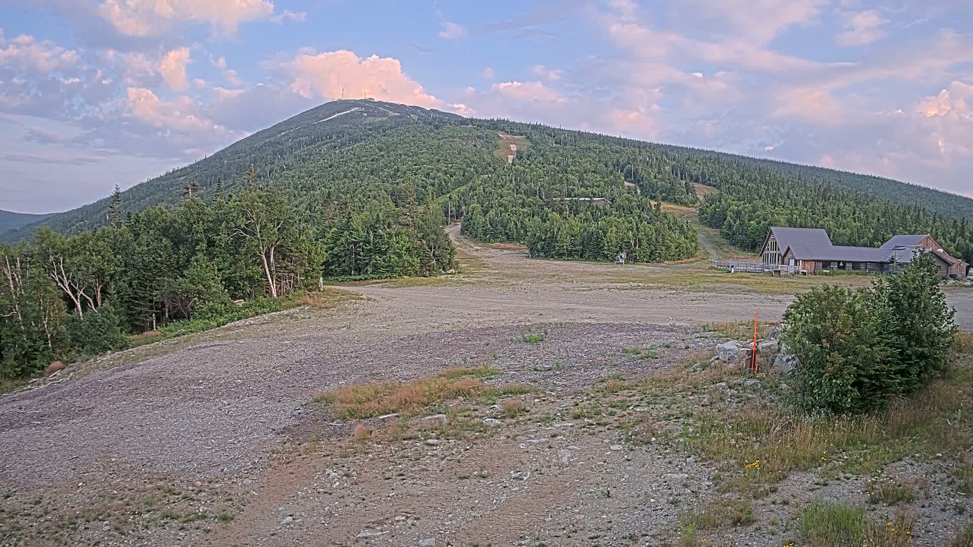 Kingfield, Sugarloaf Mountain Panaromic Live Cam - Kingfield, Franklin, Maine, USA