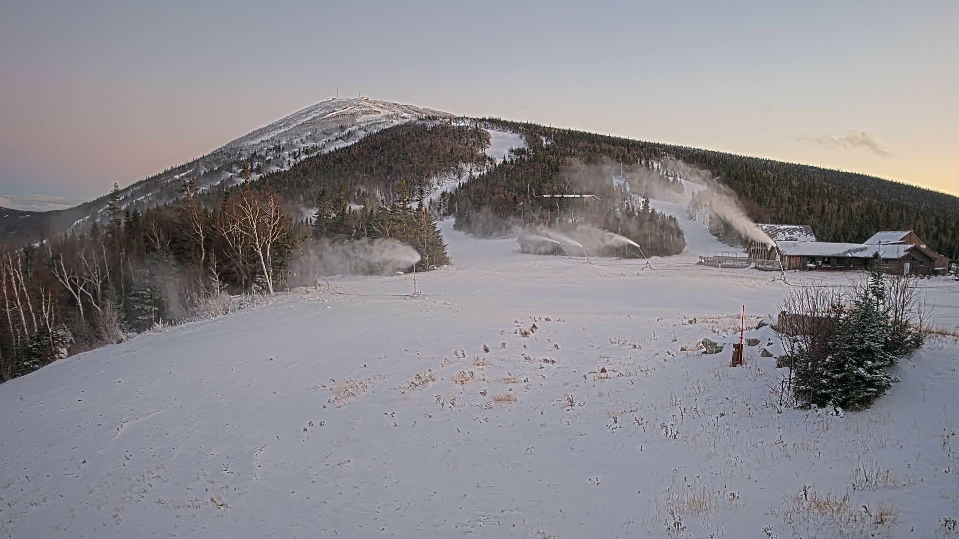 Kingfield, Sugarloaf Mountain Panaromic Live Cam - Kingfield, Franklin, Maine, USA