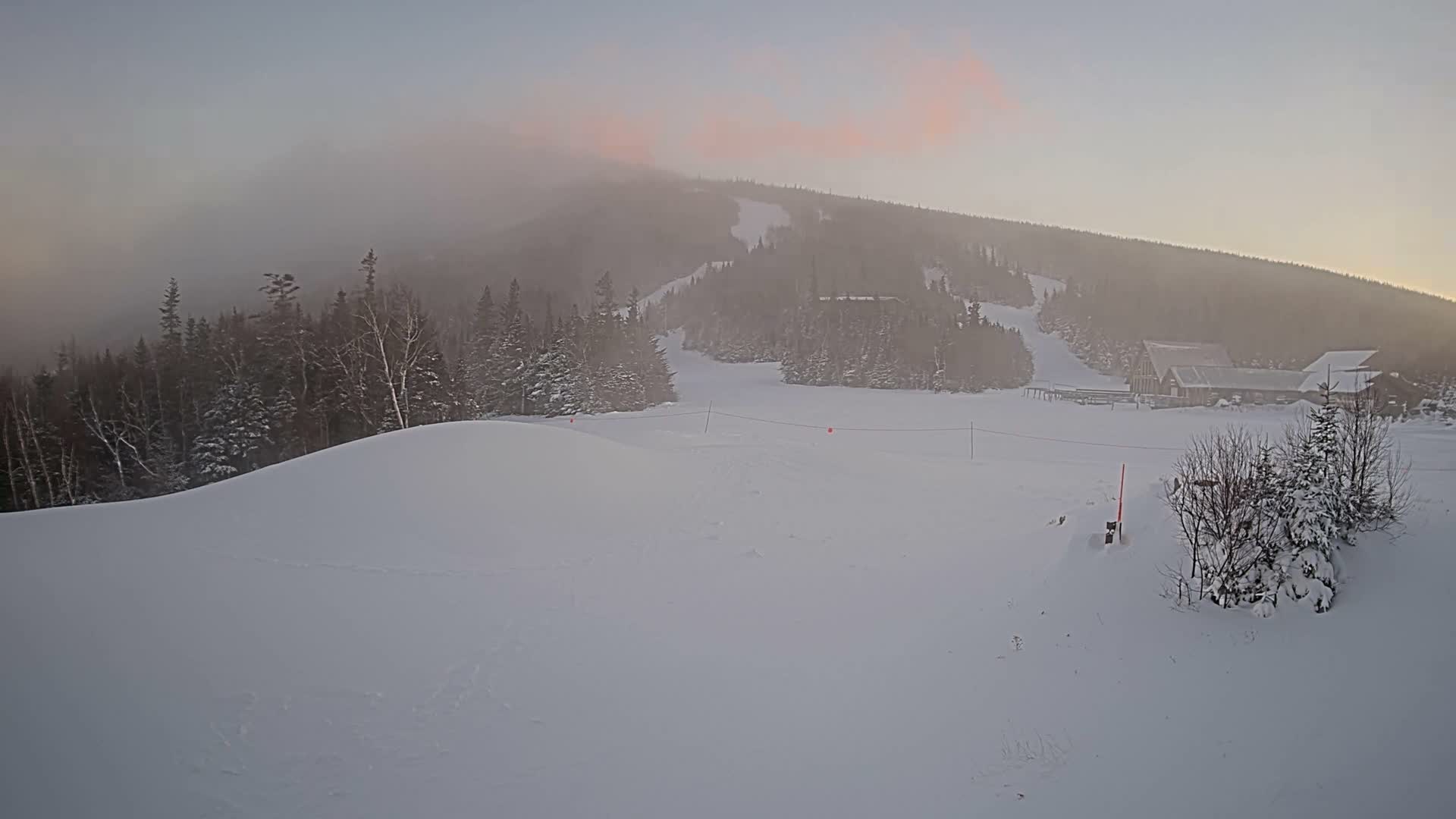 Kingfield, Sugarloaf Mountain Panaromic Live Cam - Kingfield, Franklin, Maine, USA
