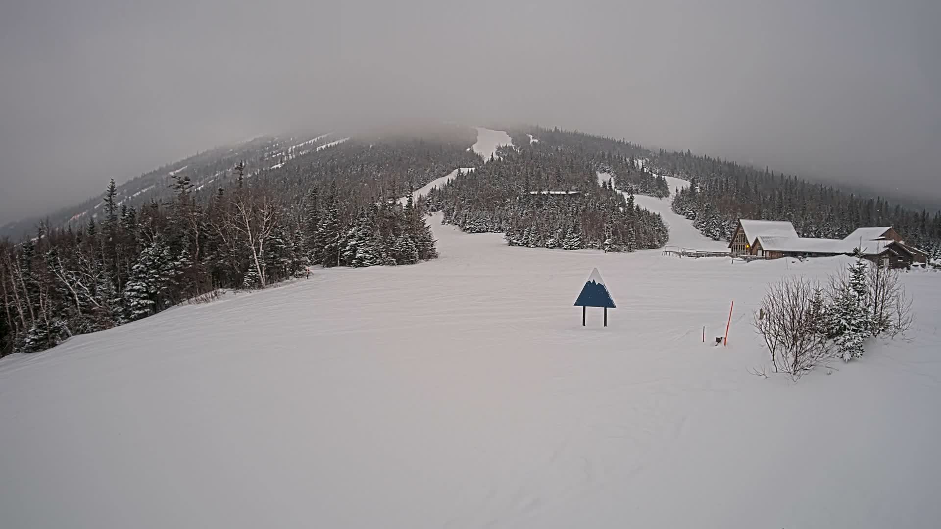 Kingfield, Sugarloaf Mountain Panaromic Live Cam - Kingfield, Franklin, Maine, USA