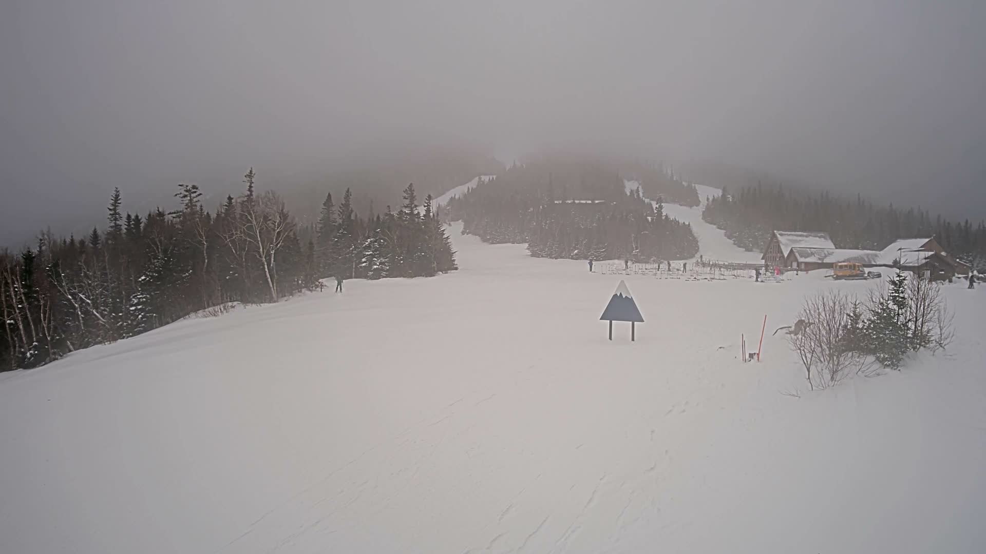 Kingfield, Sugarloaf Mountain Panaromic Live Cam - Kingfield, Franklin, Maine, USA
