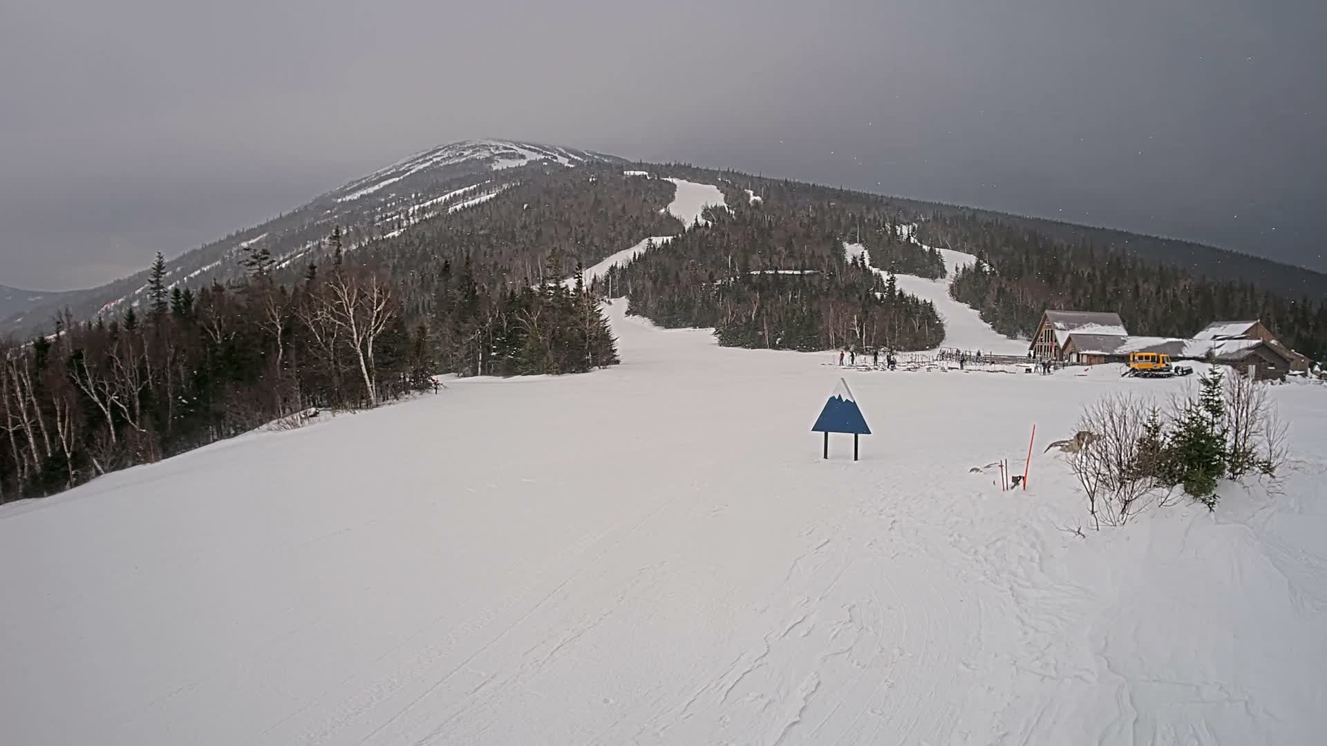 Kingfield, Sugarloaf Mountain Panaromic Live Cam - Kingfield, Franklin, Maine, USA