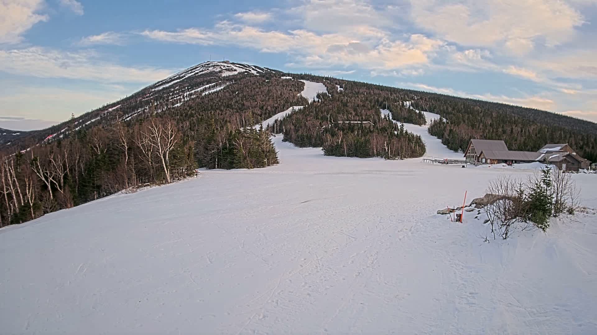 Kingfield, Sugarloaf Mountain Panaromic Live Cam - Kingfield, Franklin, Maine, USA