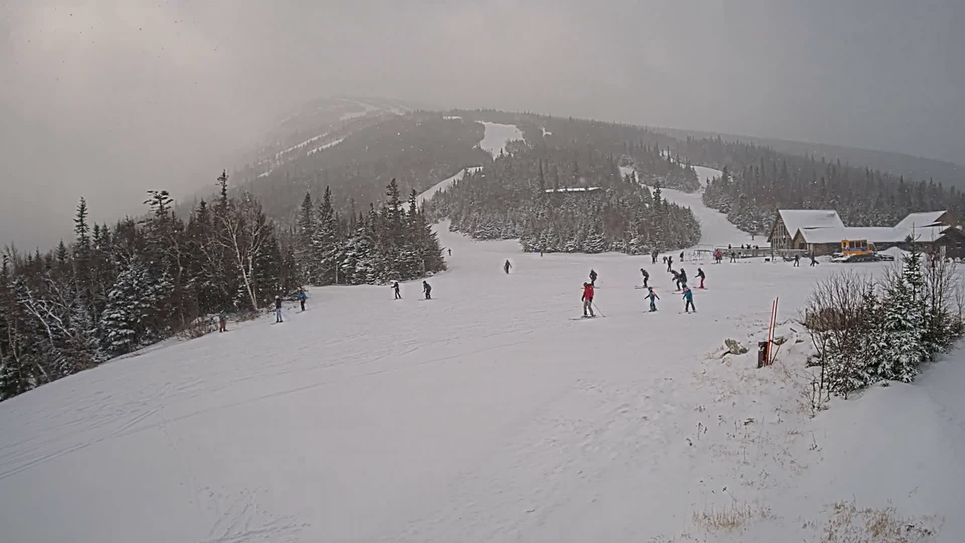 Kingfield, Sugarloaf Mountain Panaromic Live Cam - Kingfield, Franklin, Maine, USA