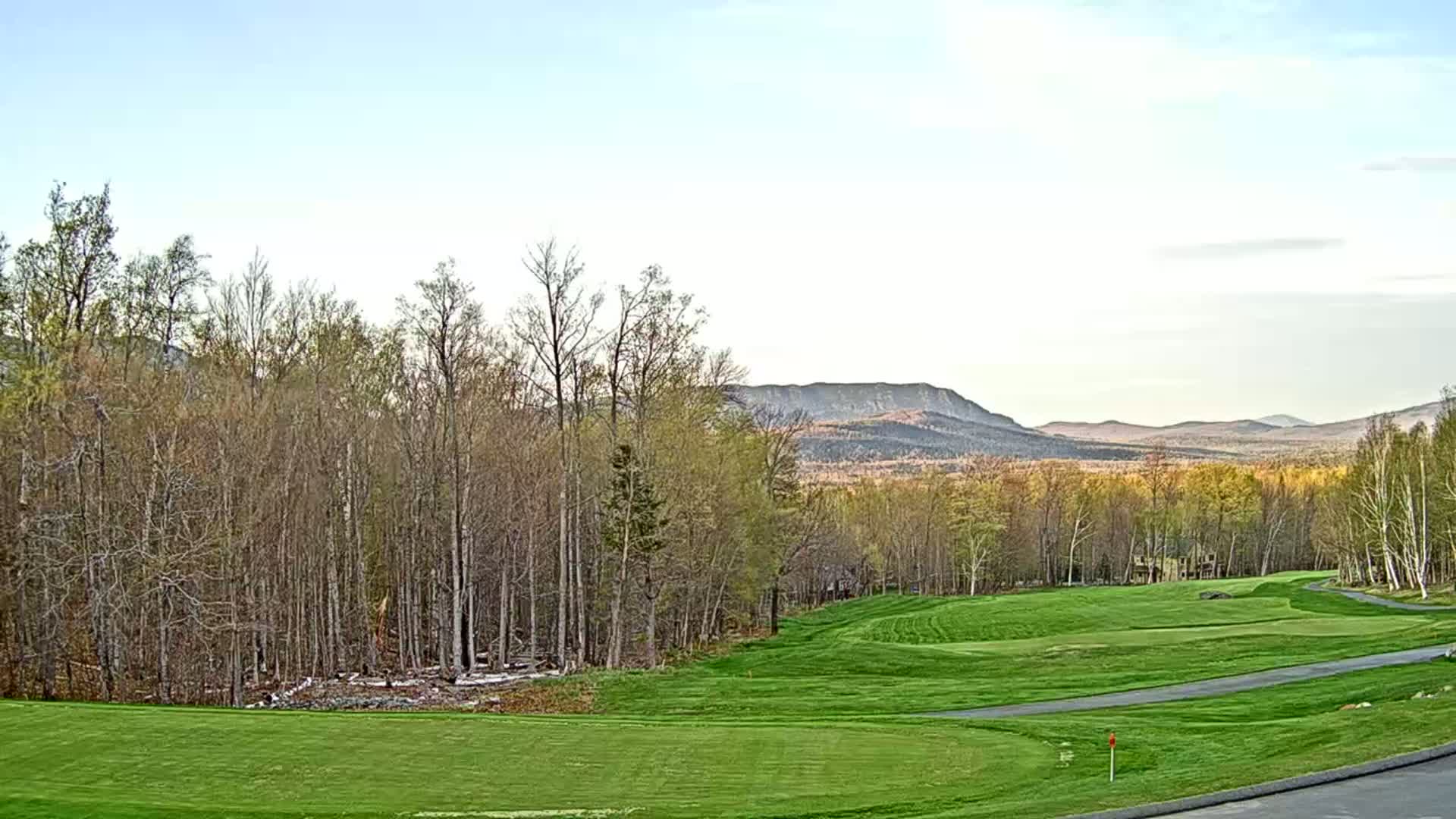 Kingfield, Sugarloaf Mountain Golf Course Live Cam - Kingfield, Franklin, Maine, USA