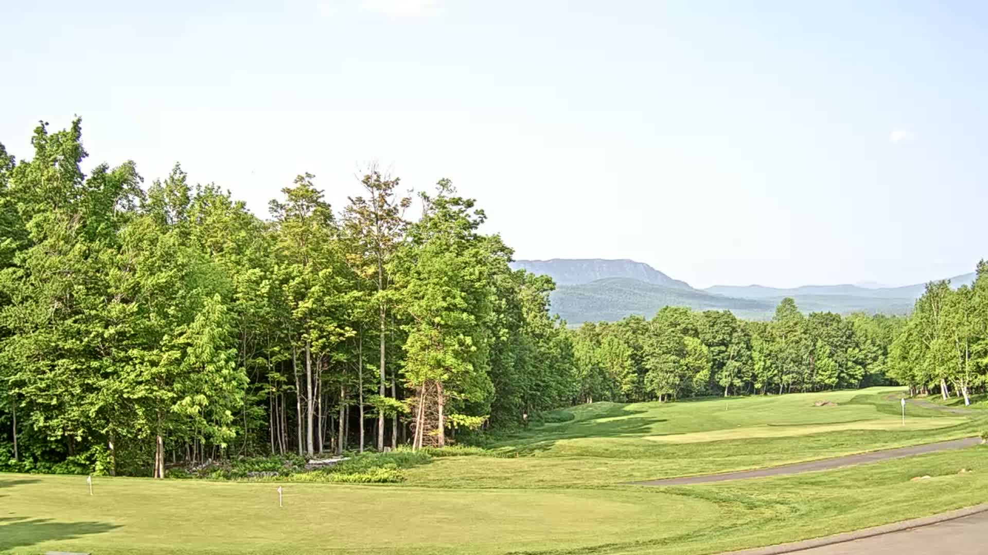 Kingfield, Sugarloaf Mountain Golf Course Live Cam - Kingfield, Franklin, Maine, USA