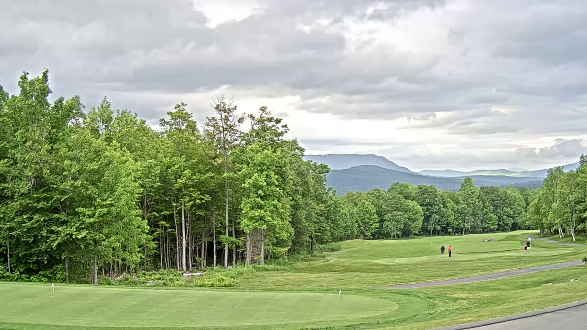 Kingfield, Sugarloaf Mountain Golf Course Live Cam - Kingfield, Franklin, Maine, USA