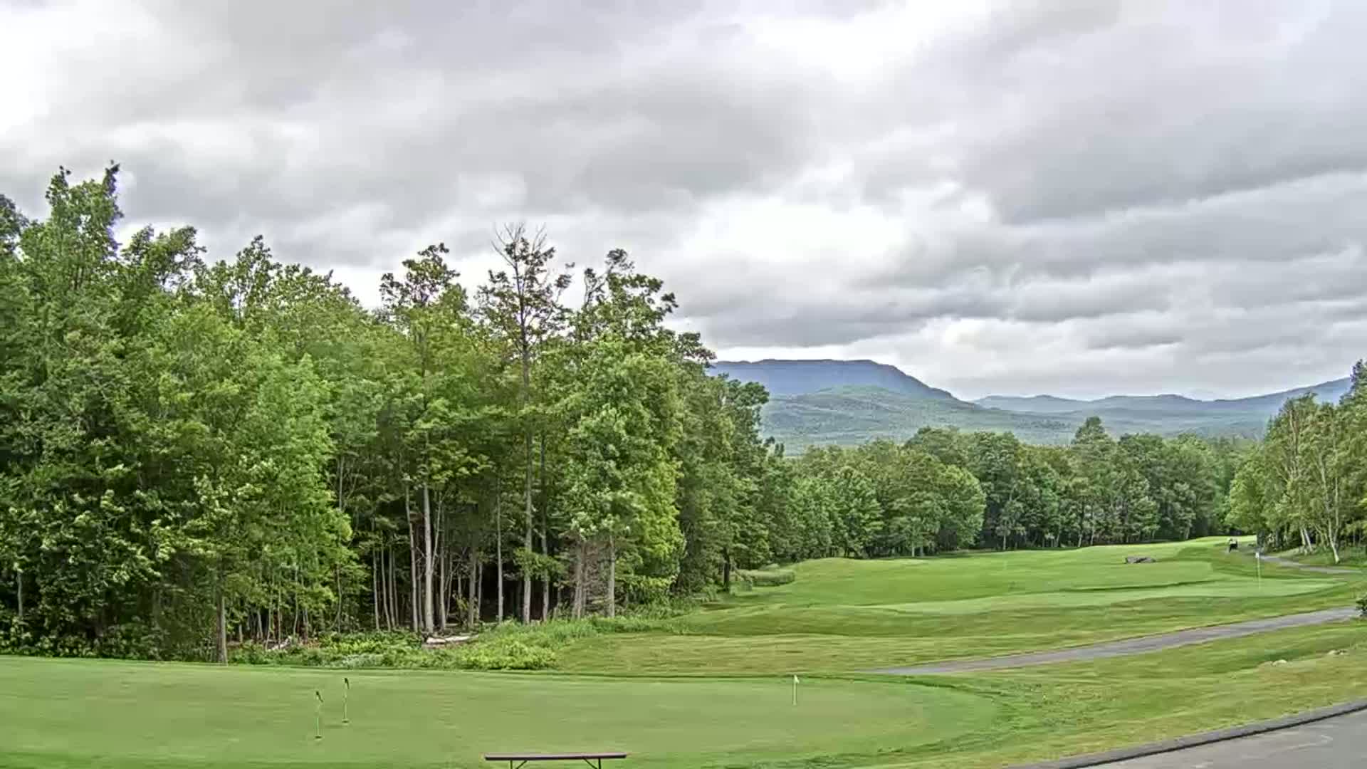 Kingfield, Sugarloaf Mountain Golf Course Live Cam - Kingfield, Franklin, Maine, USA