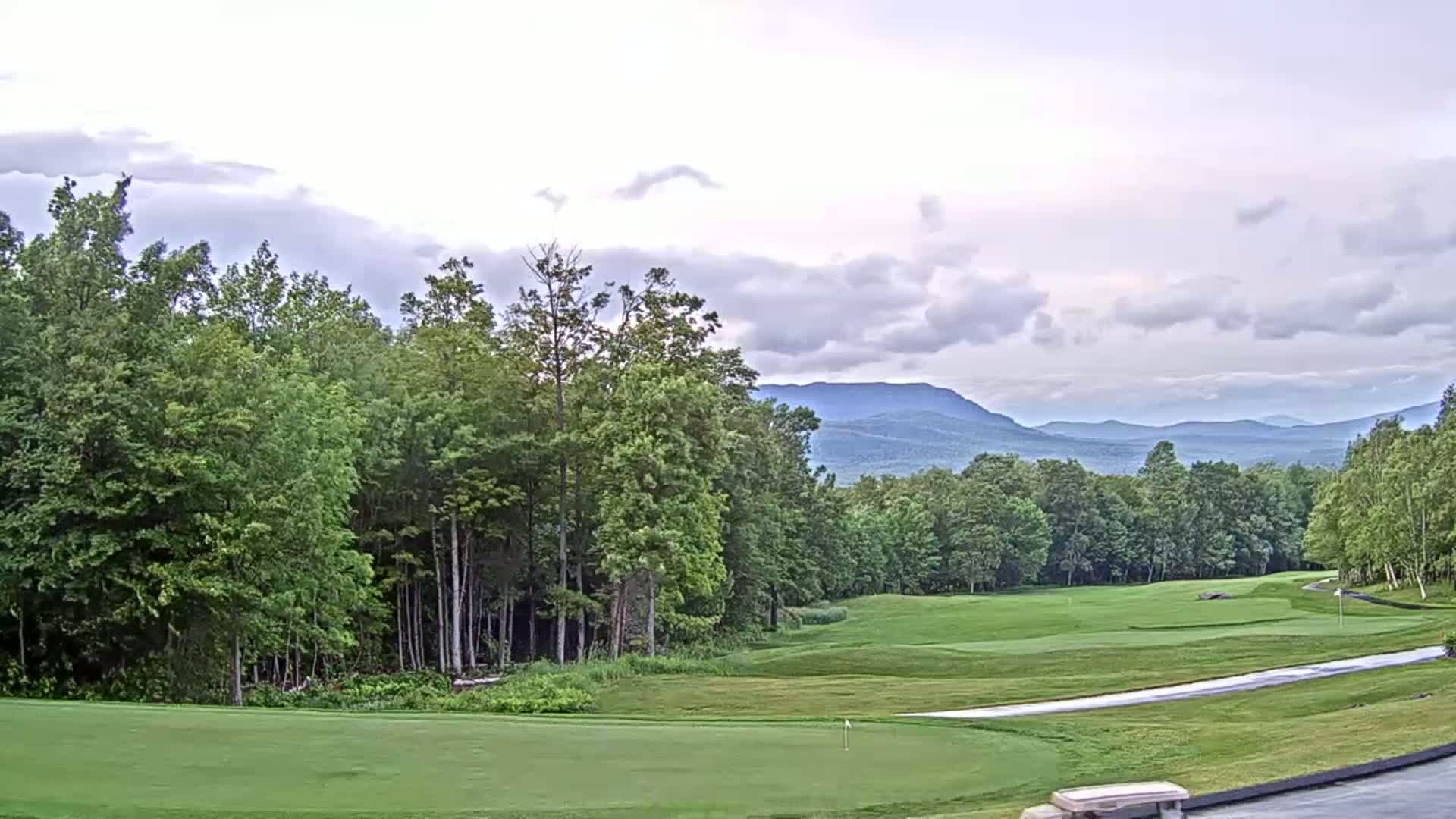 Kingfield, Sugarloaf Mountain Golf Course Live Cam - Kingfield, Franklin, Maine, USA