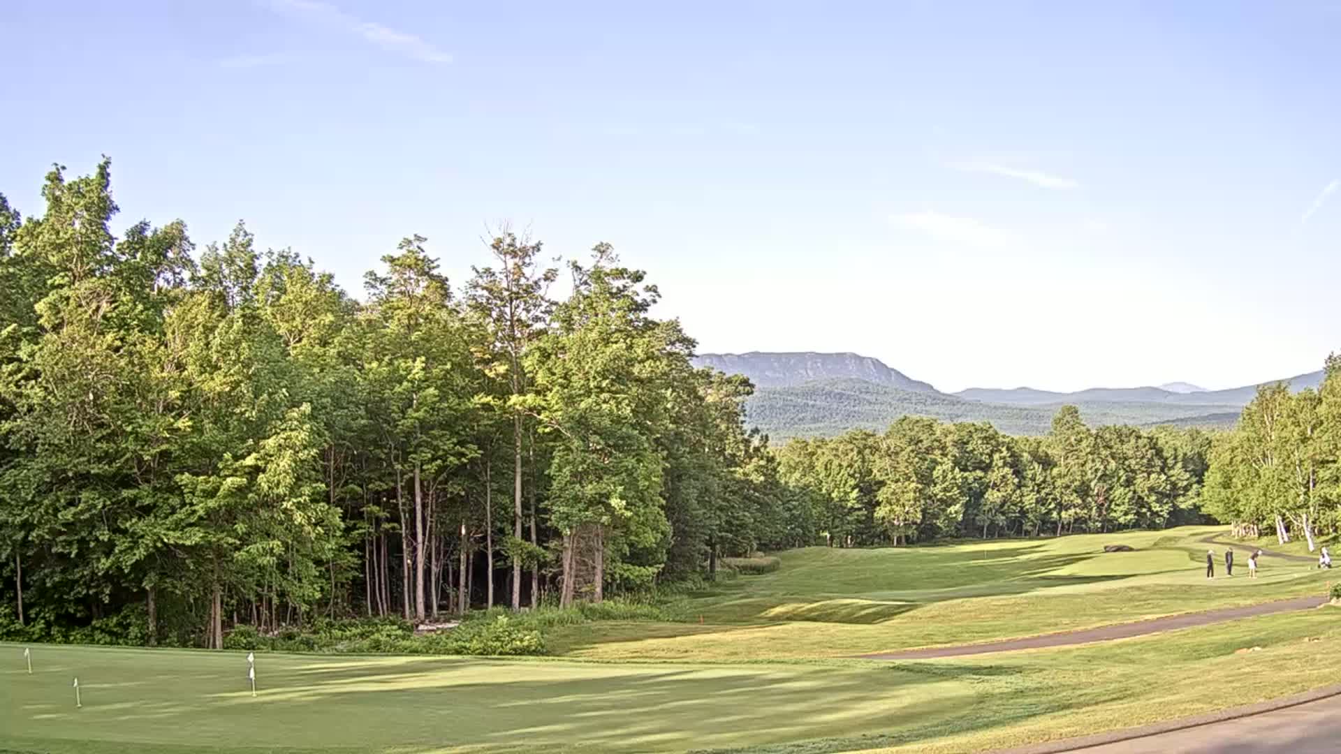 Kingfield, Sugarloaf Mountain Golf Course Live Cam - Kingfield, Franklin, Maine, USA