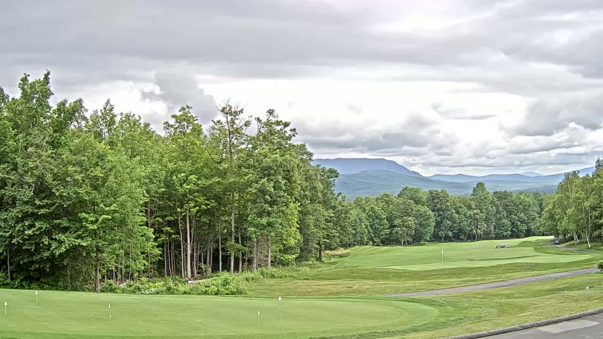 Kingfield, Sugarloaf Mountain Golf Course Live Cam - Kingfield, Franklin, Maine, USA