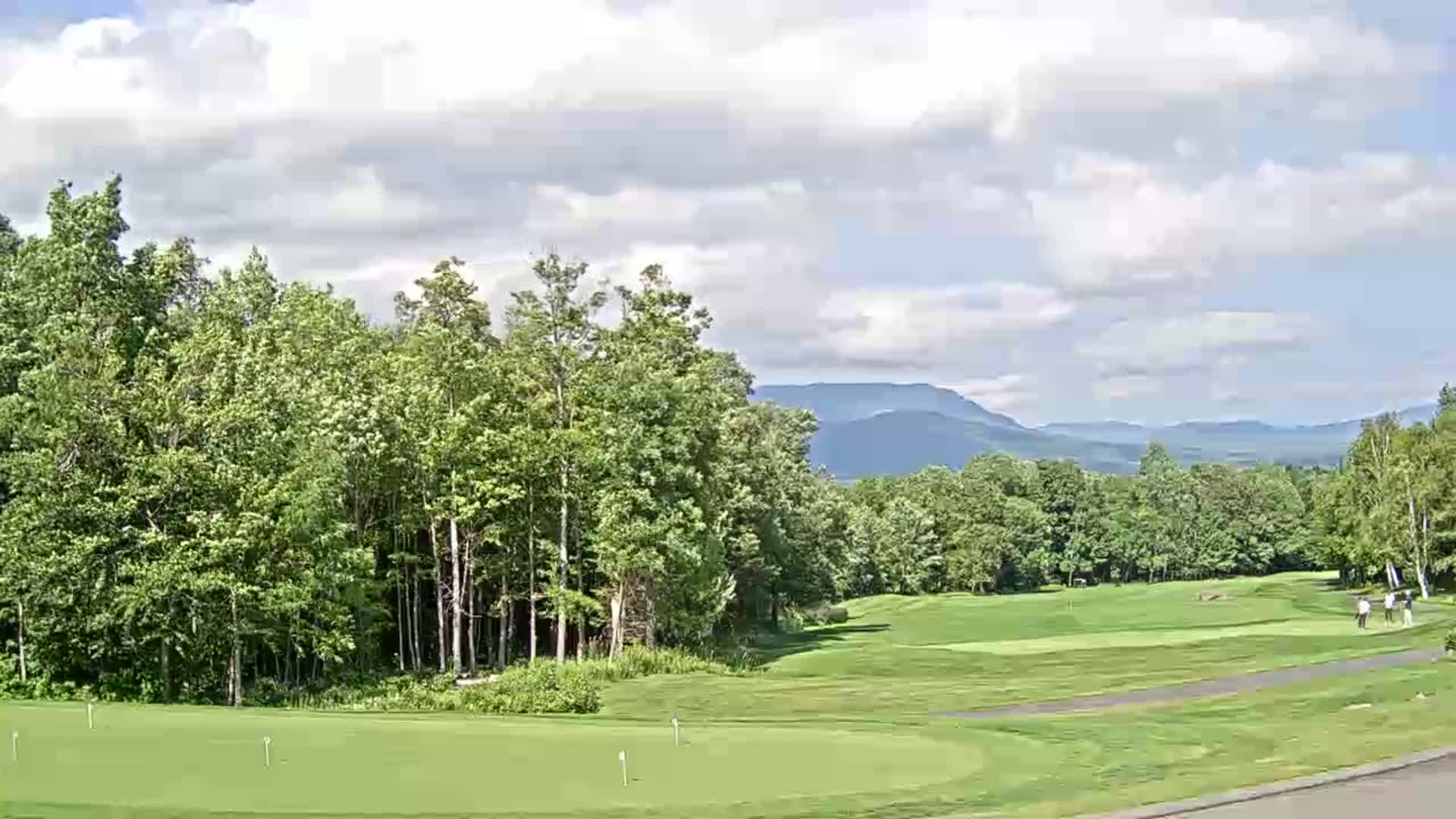 Kingfield, Sugarloaf Mountain Golf Course Live Cam - Kingfield, Franklin, Maine, USA