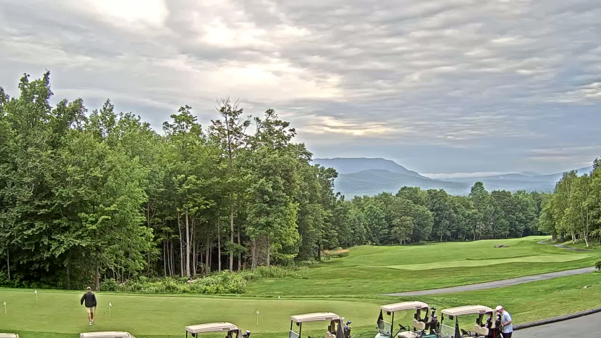 Kingfield, Sugarloaf Mountain Golf Course Live Cam - Kingfield, Franklin, Maine, USA