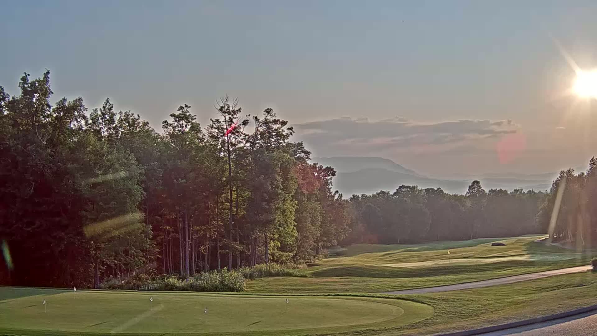 Kingfield, Sugarloaf Mountain Golf Course Live Cam - Kingfield, Franklin, Maine, USA