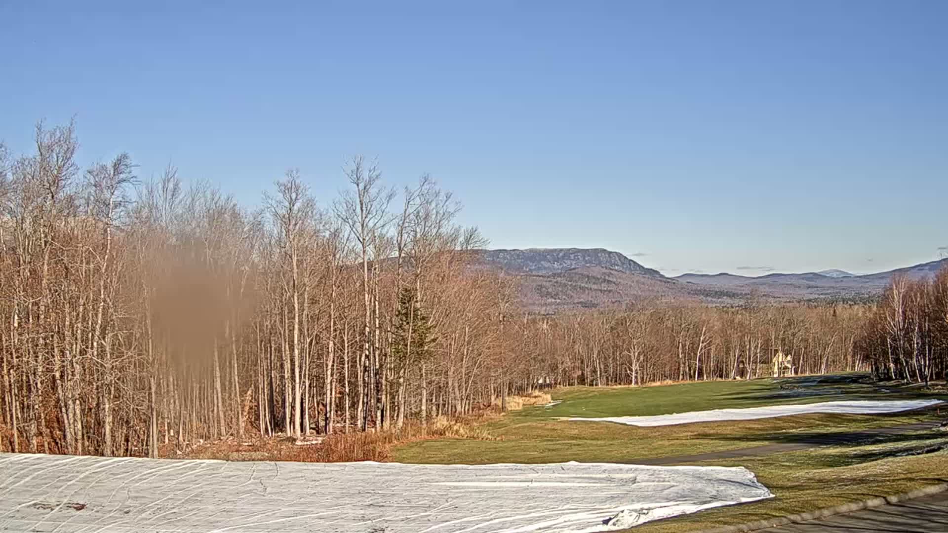 Kingfield, Sugarloaf Mountain Golf Course Live Cam - Kingfield, Franklin, Maine, USA