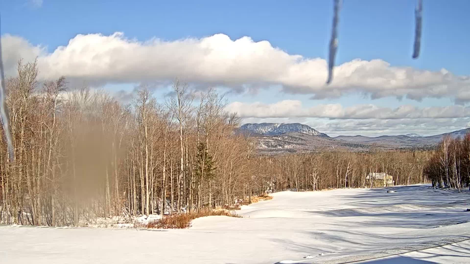 Kingfield, Sugarloaf Mountain Golf Course Live Cam - Kingfield, Franklin, Maine, USA
