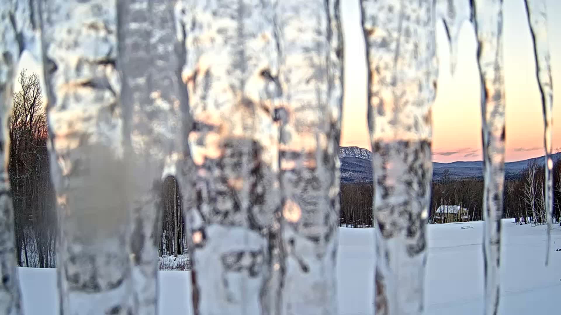 Kingfield, Sugarloaf Mountain Golf Course Live Cam - Kingfield, Franklin, Maine, USA