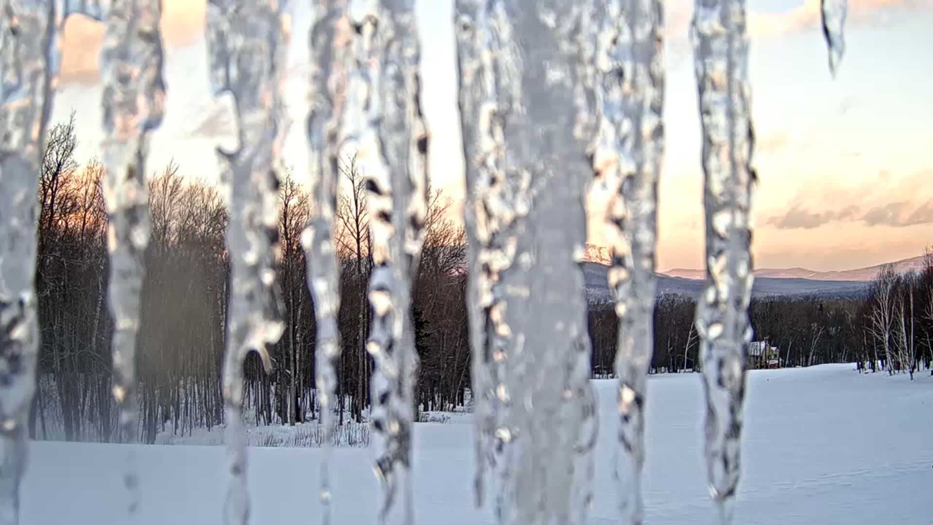 Kingfield, Sugarloaf Mountain Golf Course Live Cam - Kingfield, Franklin, Maine, USA