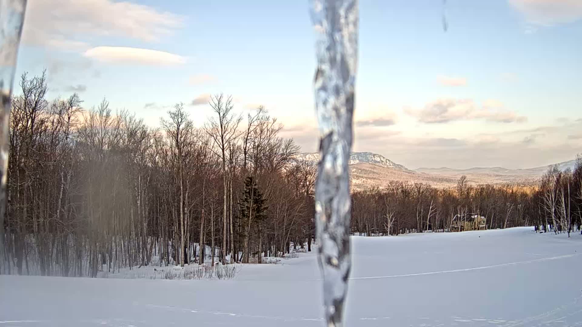 Kingfield, Sugarloaf Mountain Golf Course Live Cam - Kingfield, Franklin, Maine, USA
