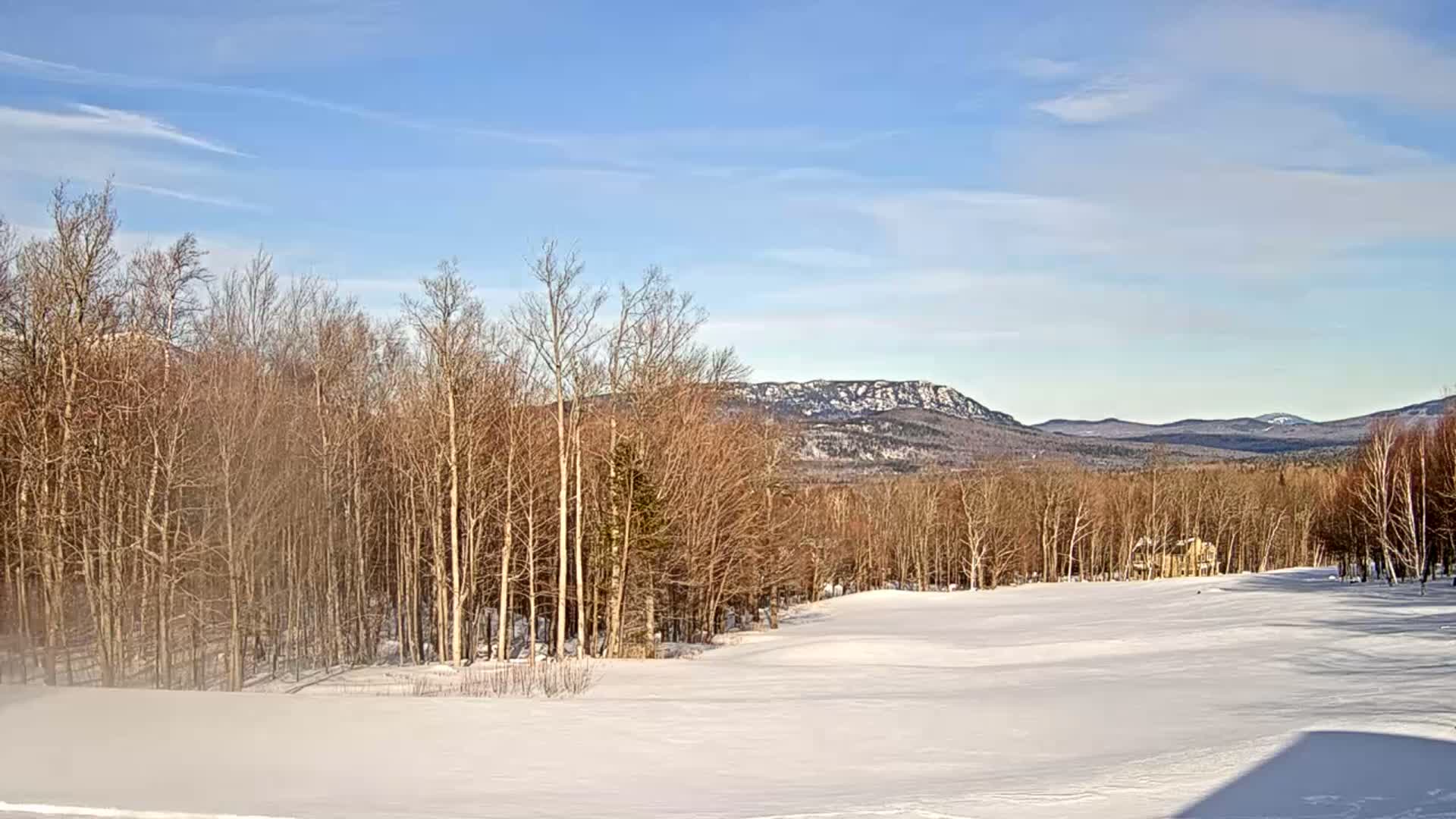 Kingfield, Sugarloaf Mountain Golf Course Live Cam - Kingfield, Franklin, Maine, USA