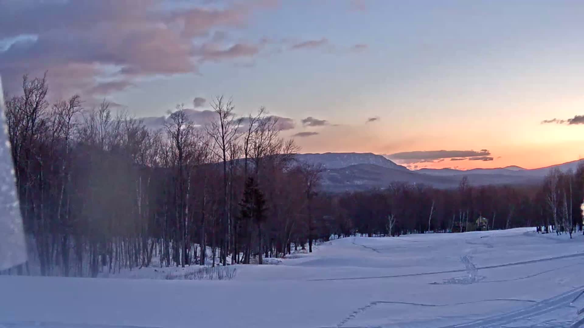 Kingfield, Sugarloaf Mountain Golf Course Live Cam - Kingfield, Franklin, Maine, USA
