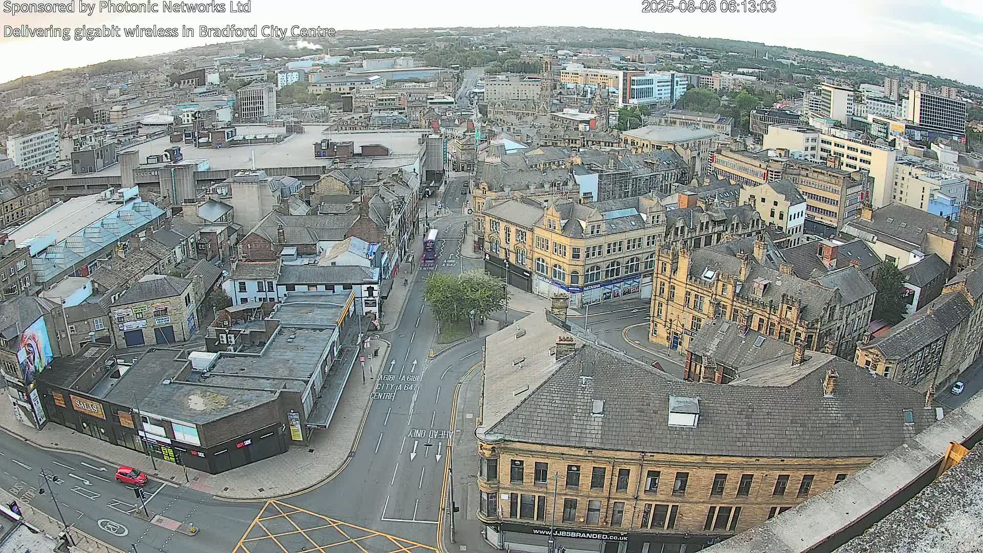 Bradford City Skyline Live Cam - Bradford, West Yorkshire, Yorkshire and the Humber, England, United Kingdom