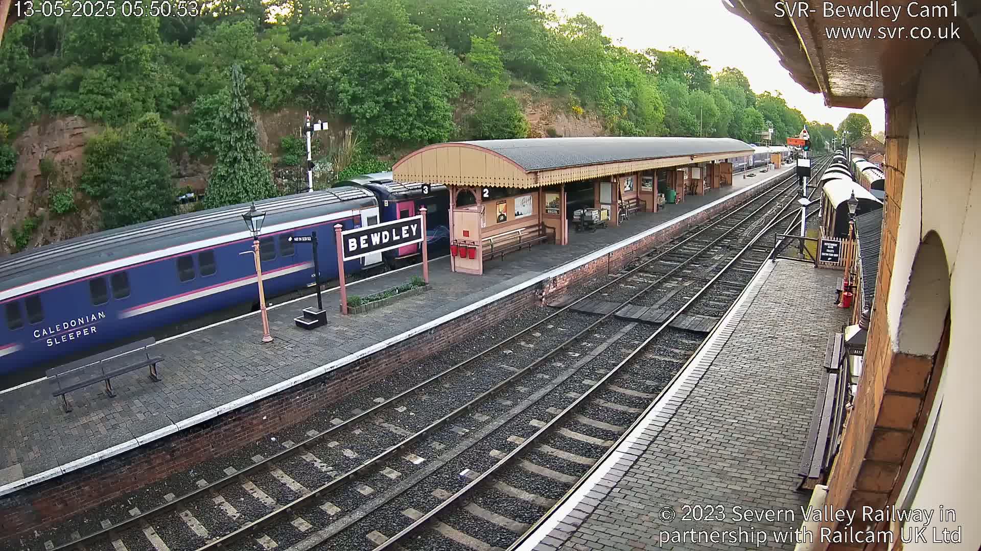 Bewdley Station İnside on the Severn Valley Railway Live Cam - Bewdley, Wyre Forest, Worcestershire, West Midlands, England, United Kingdomth on the Severn Valley Railway 2025-02-27 22:40