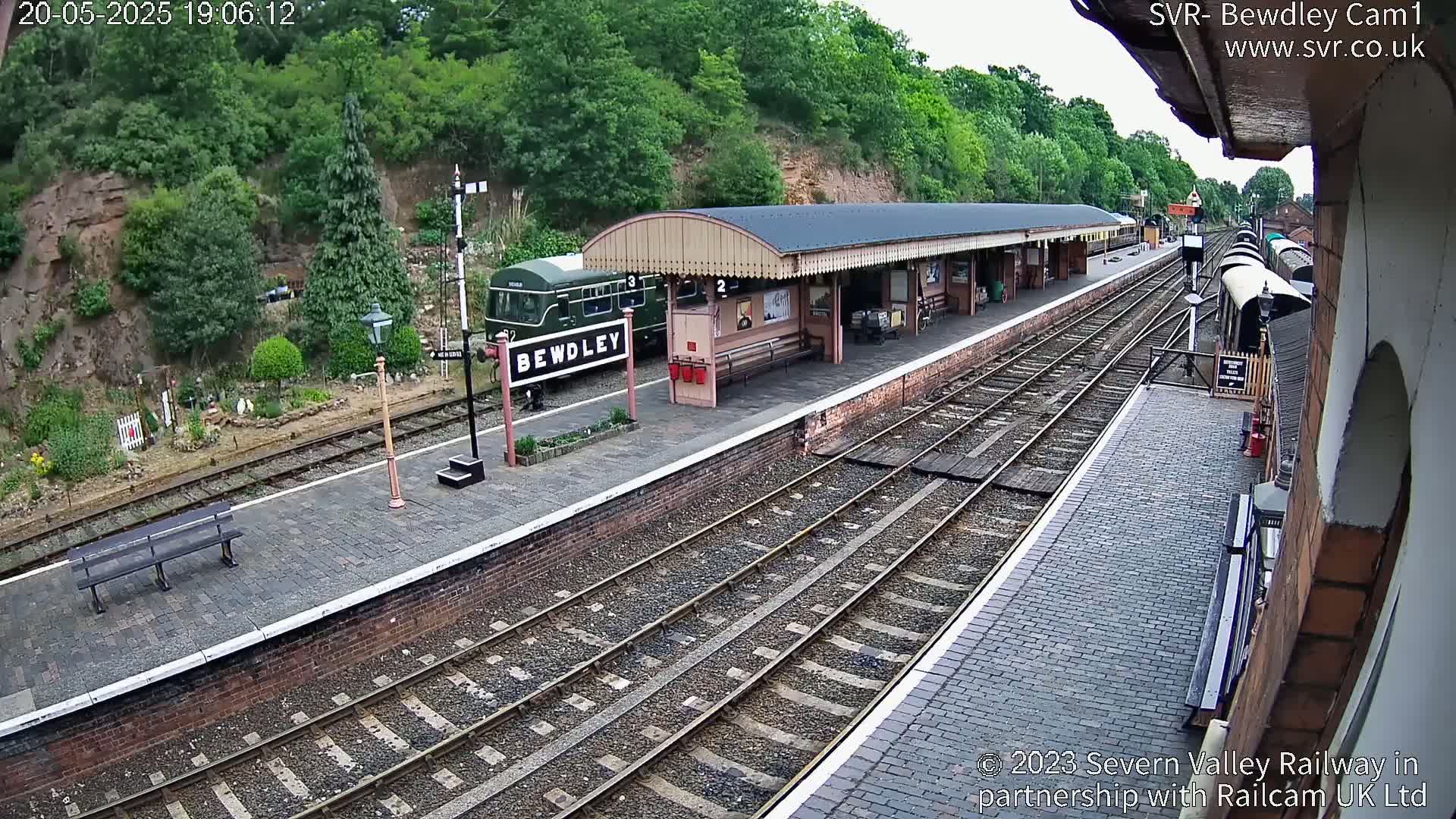 Bewdley Station İnside on the Severn Valley Railway Live Cam - Bewdley, Wyre Forest, Worcestershire, West Midlands, England, United Kingdomth on the Severn Valley Railway 2025-02-27 22:40