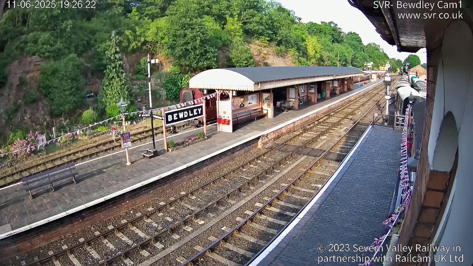 Bewdley Station İnside on the Severn Valley Railway Live Cam - Bewdley, Wyre Forest, Worcestershire, West Midlands, England, United Kingdomth on the Severn Valley Railway 2025-02-27 22:40