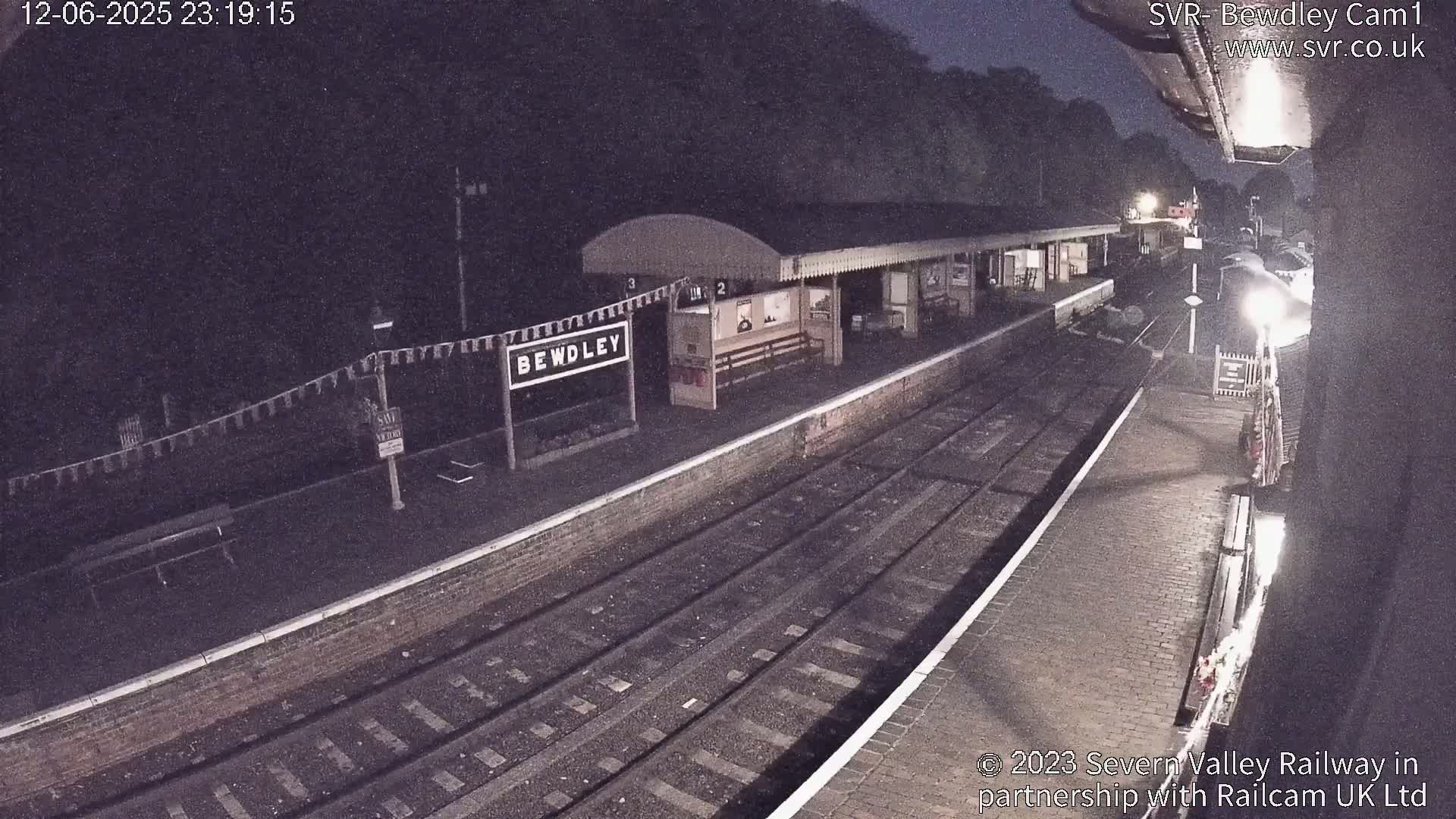 Bewdley Station İnside on the Severn Valley Railway Live Cam - Bewdley, Wyre Forest, Worcestershire, West Midlands, England, United Kingdomth on the Severn Valley Railway 2025-02-27 22:40