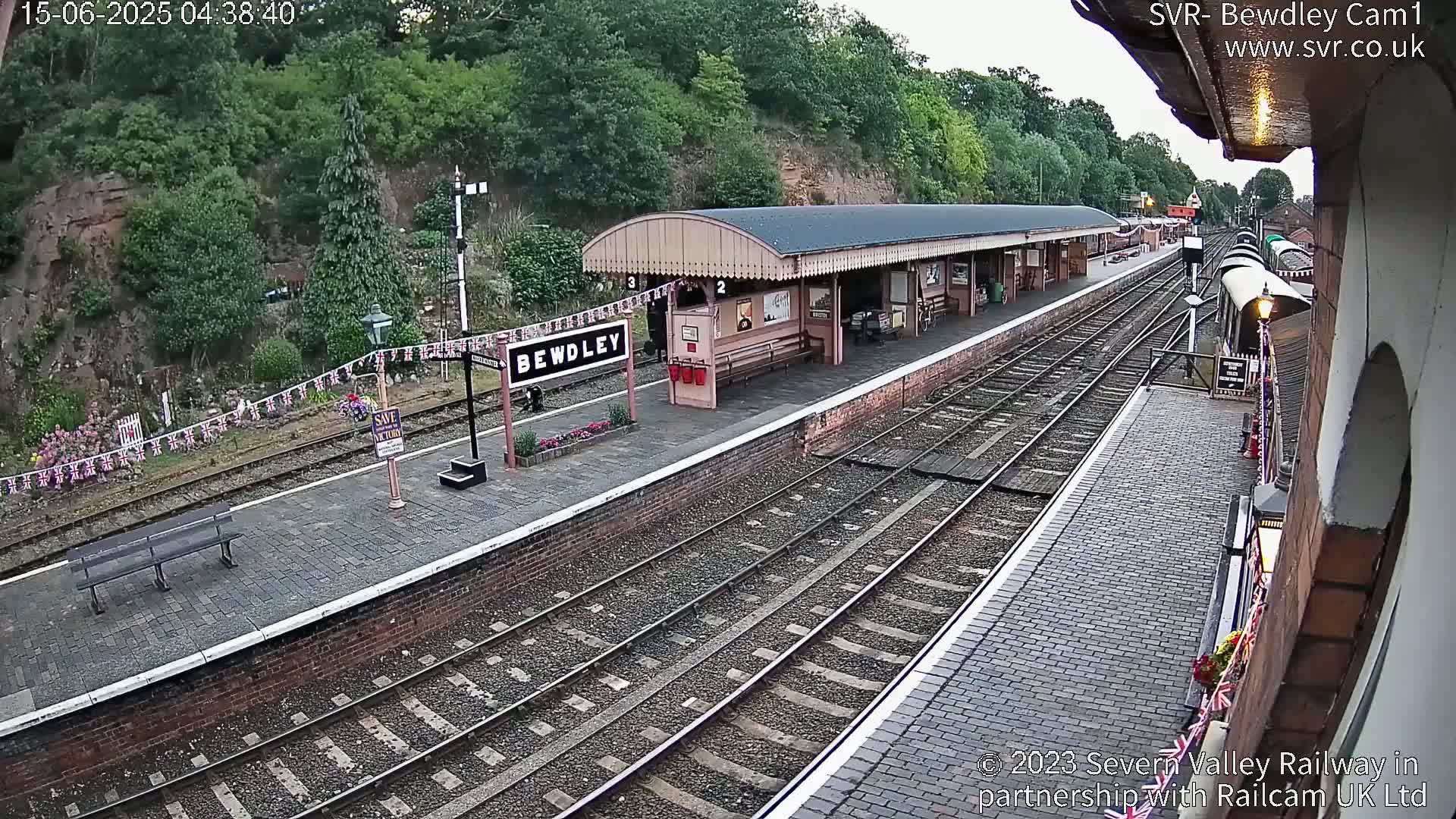 Bewdley Station İnside on the Severn Valley Railway Live Cam - Bewdley, Wyre Forest, Worcestershire, West Midlands, England, United Kingdomth on the Severn Valley Railway 2025-02-27 22:40