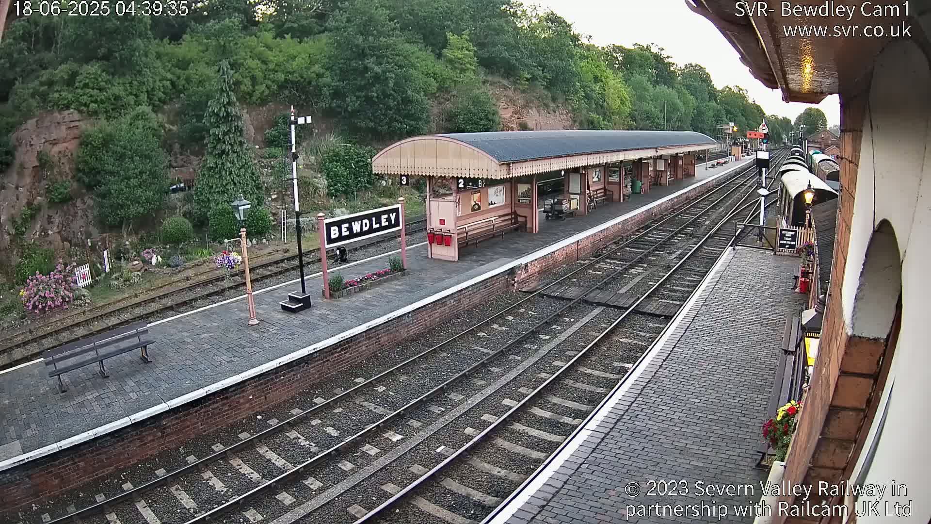 Bewdley Station İnside on the Severn Valley Railway Live Cam - Bewdley, Wyre Forest, Worcestershire, West Midlands, England, United Kingdomth on the Severn Valley Railway 2025-02-27 22:40