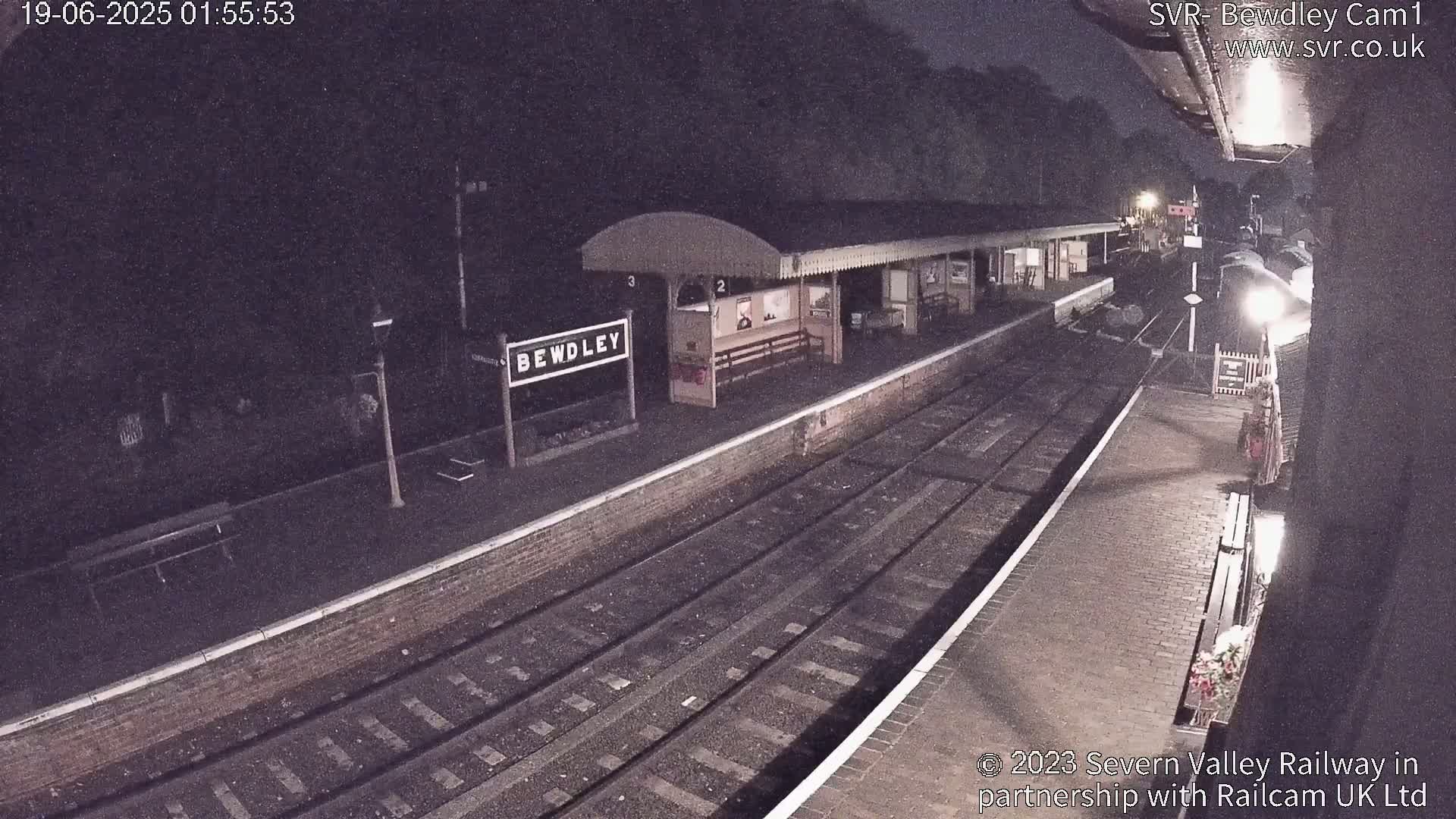 Bewdley Station İnside on the Severn Valley Railway Live Cam - Bewdley, Wyre Forest, Worcestershire, West Midlands, England, United Kingdomth on the Severn Valley Railway 2025-02-27 22:40