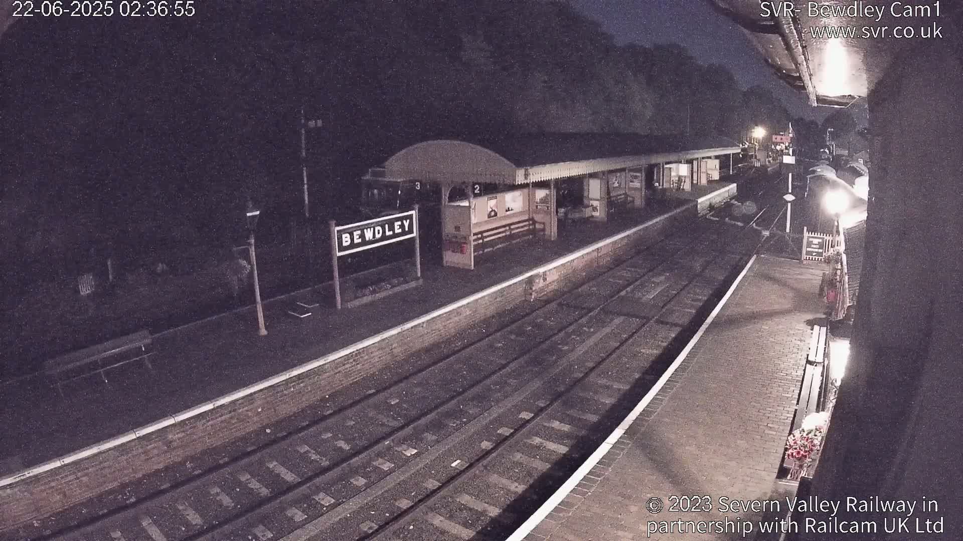 Bewdley Station İnside on the Severn Valley Railway Live Cam - Bewdley, Wyre Forest, Worcestershire, West Midlands, England, United Kingdomth on the Severn Valley Railway 2025-02-27 22:40