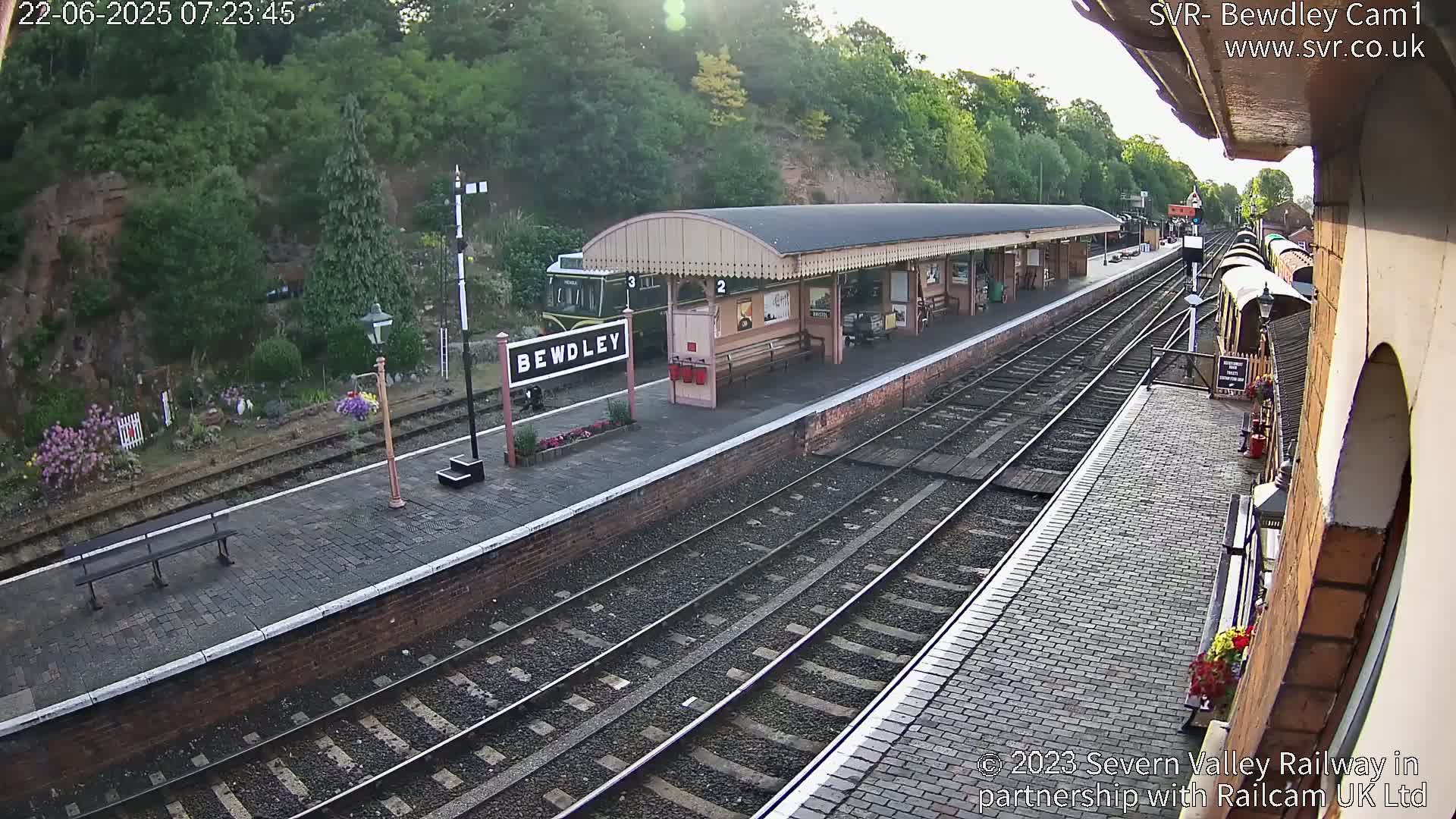 Bewdley Station İnside on the Severn Valley Railway Live Cam - Bewdley, Wyre Forest, Worcestershire, West Midlands, England, United Kingdomth on the Severn Valley Railway 2025-02-27 22:40