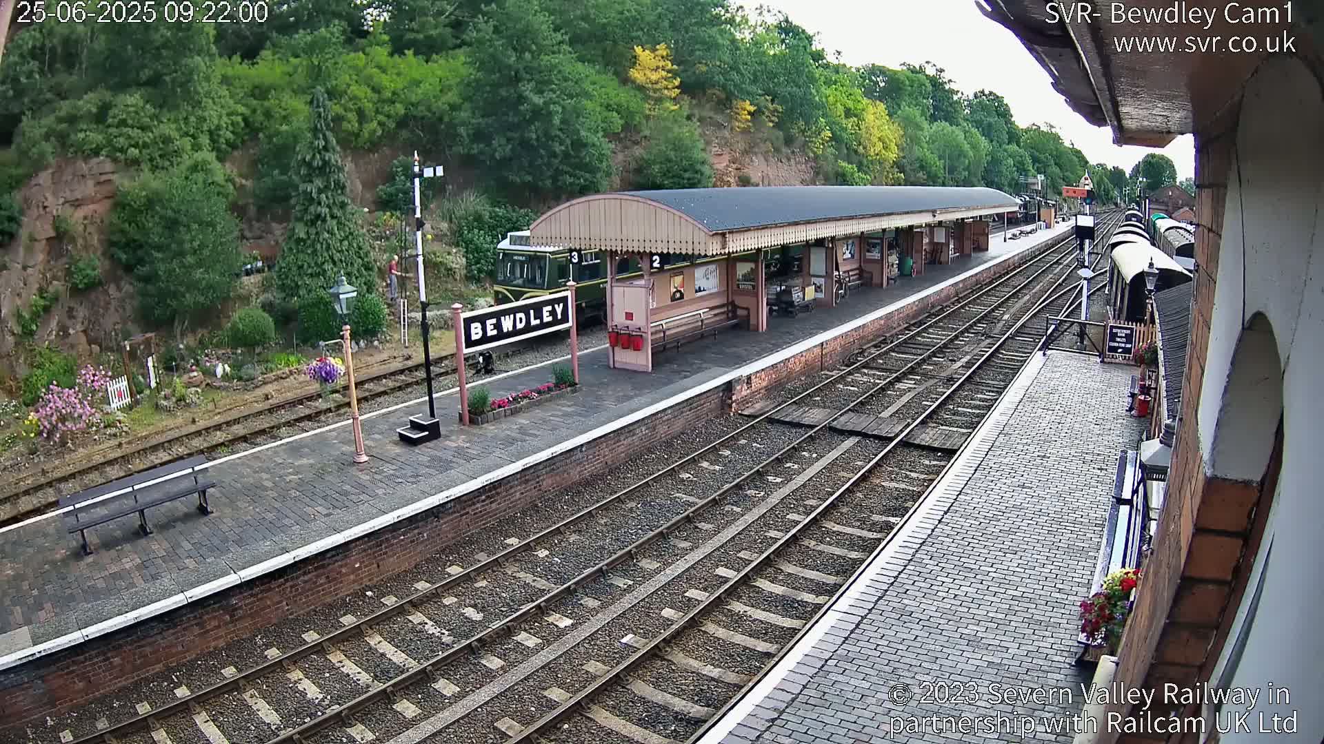 Bewdley Station İnside on the Severn Valley Railway Live Cam - Bewdley, Wyre Forest, Worcestershire, West Midlands, England, United Kingdomth on the Severn Valley Railway 2025-02-27 22:40