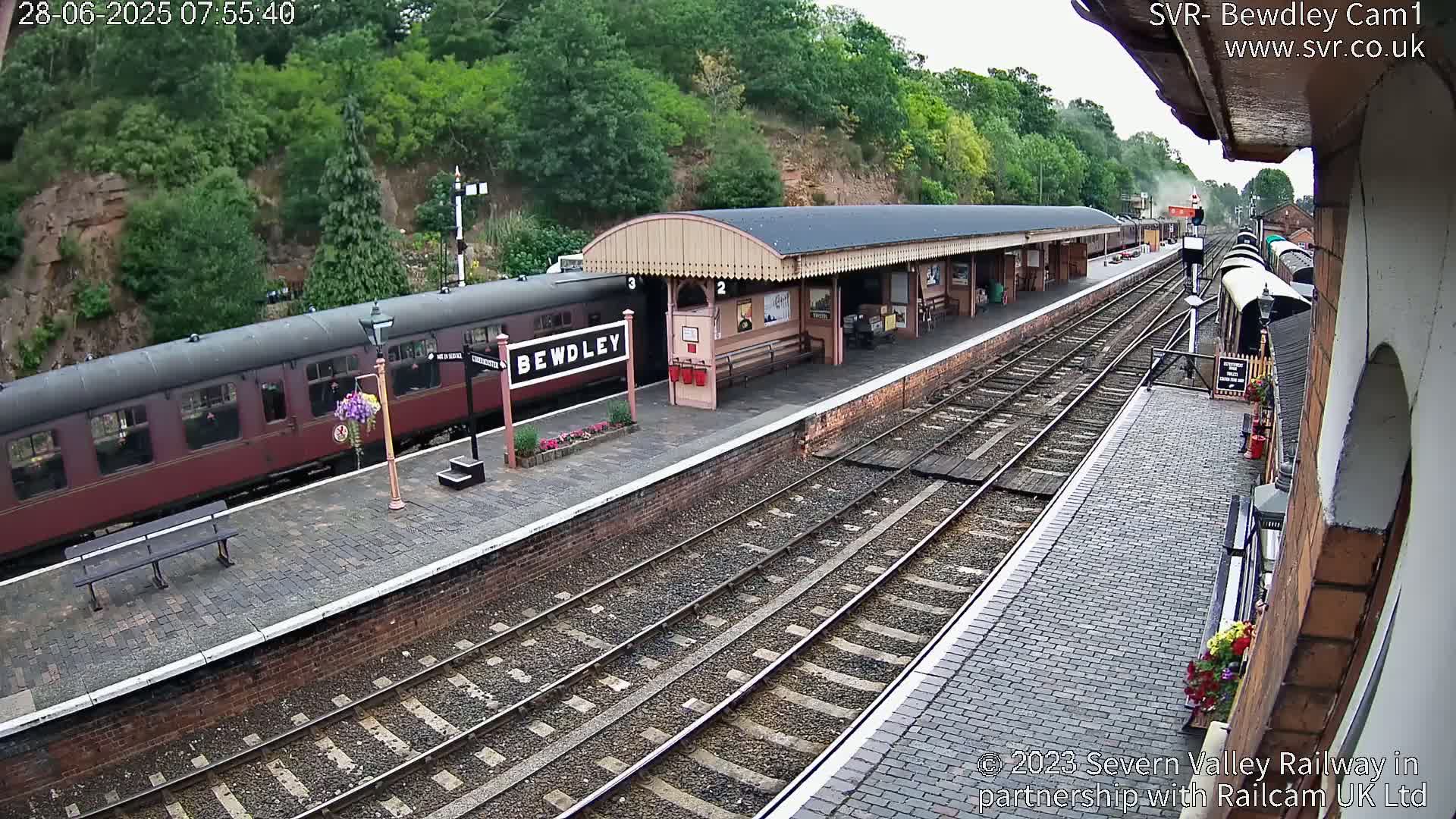 Bewdley Station İnside on the Severn Valley Railway Live Cam - Bewdley, Wyre Forest, Worcestershire, West Midlands, England, United Kingdomth on the Severn Valley Railway 2025-02-27 22:40