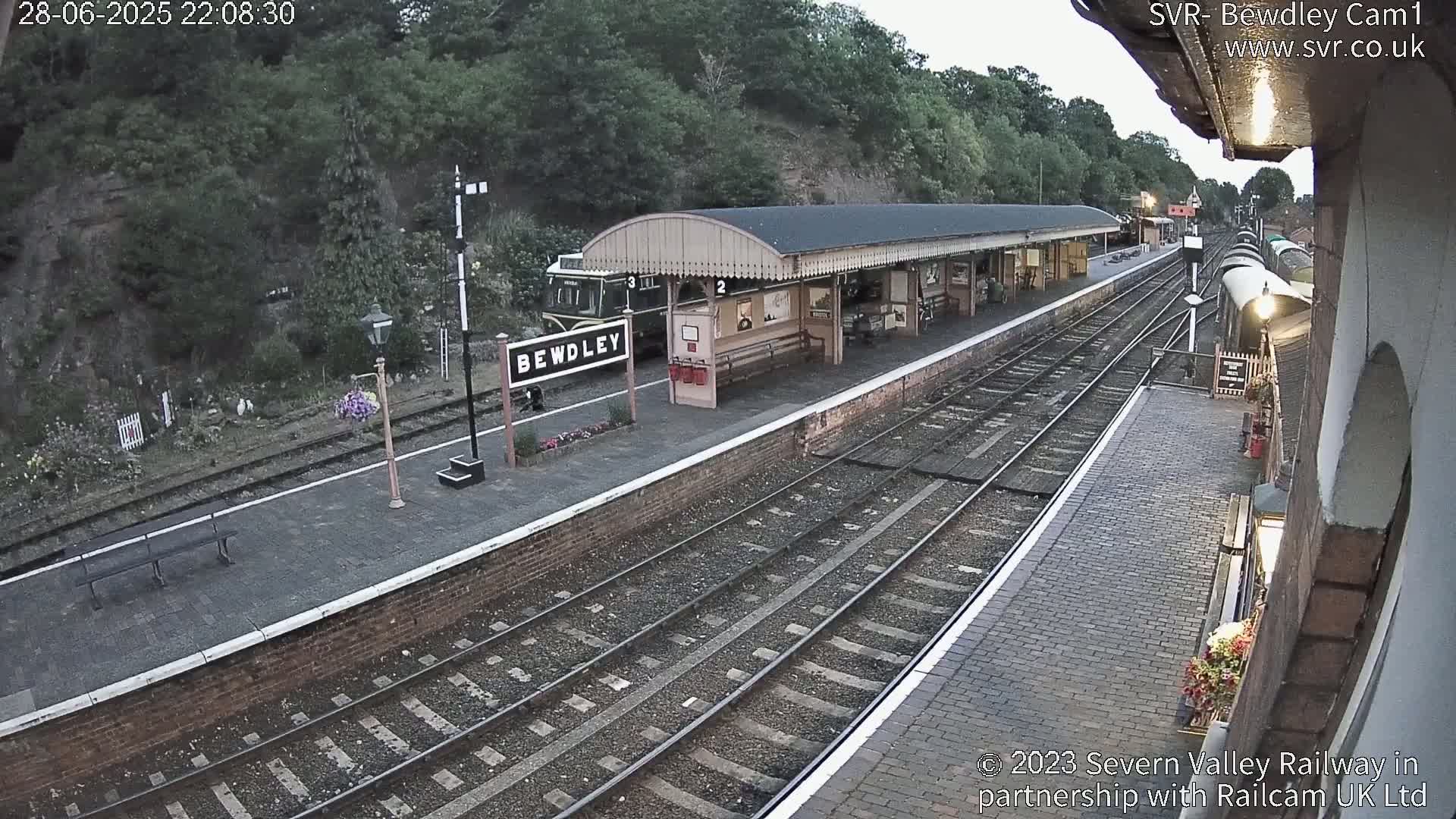Bewdley Station İnside on the Severn Valley Railway Live Cam - Bewdley, Wyre Forest, Worcestershire, West Midlands, England, United Kingdomth on the Severn Valley Railway 2025-02-27 22:40