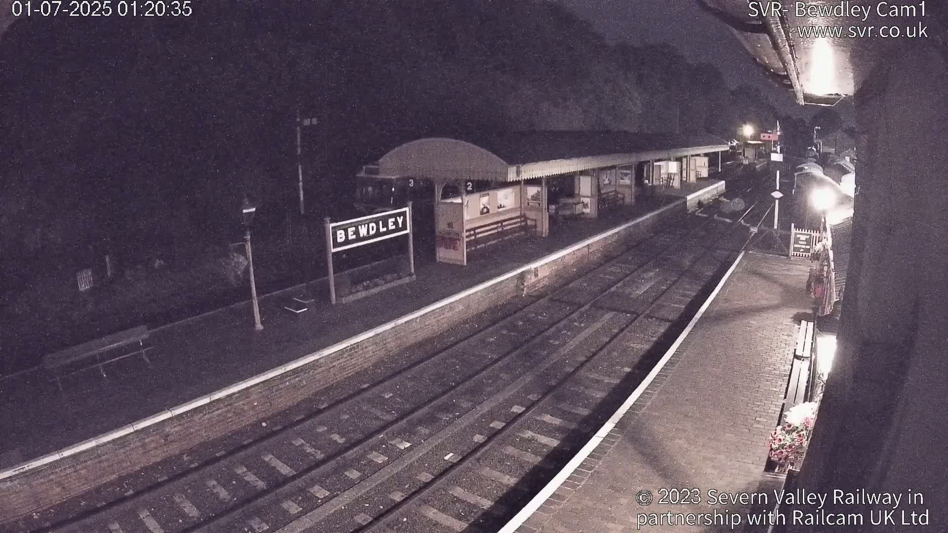 Bewdley Station İnside on the Severn Valley Railway Live Cam - Bewdley, Wyre Forest, Worcestershire, West Midlands, England, United Kingdomth on the Severn Valley Railway 2025-02-27 22:40