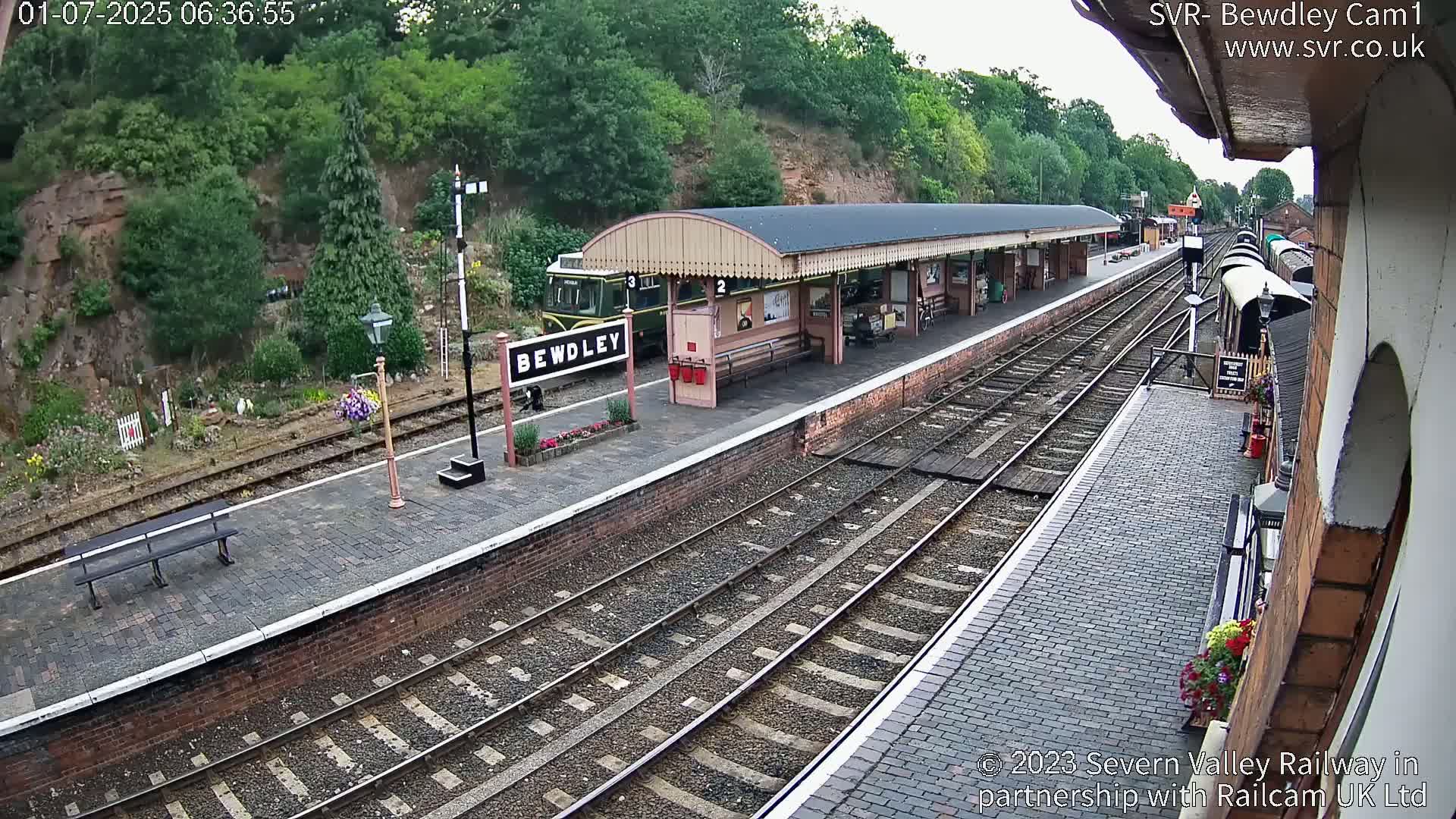 Bewdley Station İnside on the Severn Valley Railway Live Cam - Bewdley, Wyre Forest, Worcestershire, West Midlands, England, United Kingdomth on the Severn Valley Railway 2025-02-27 22:40