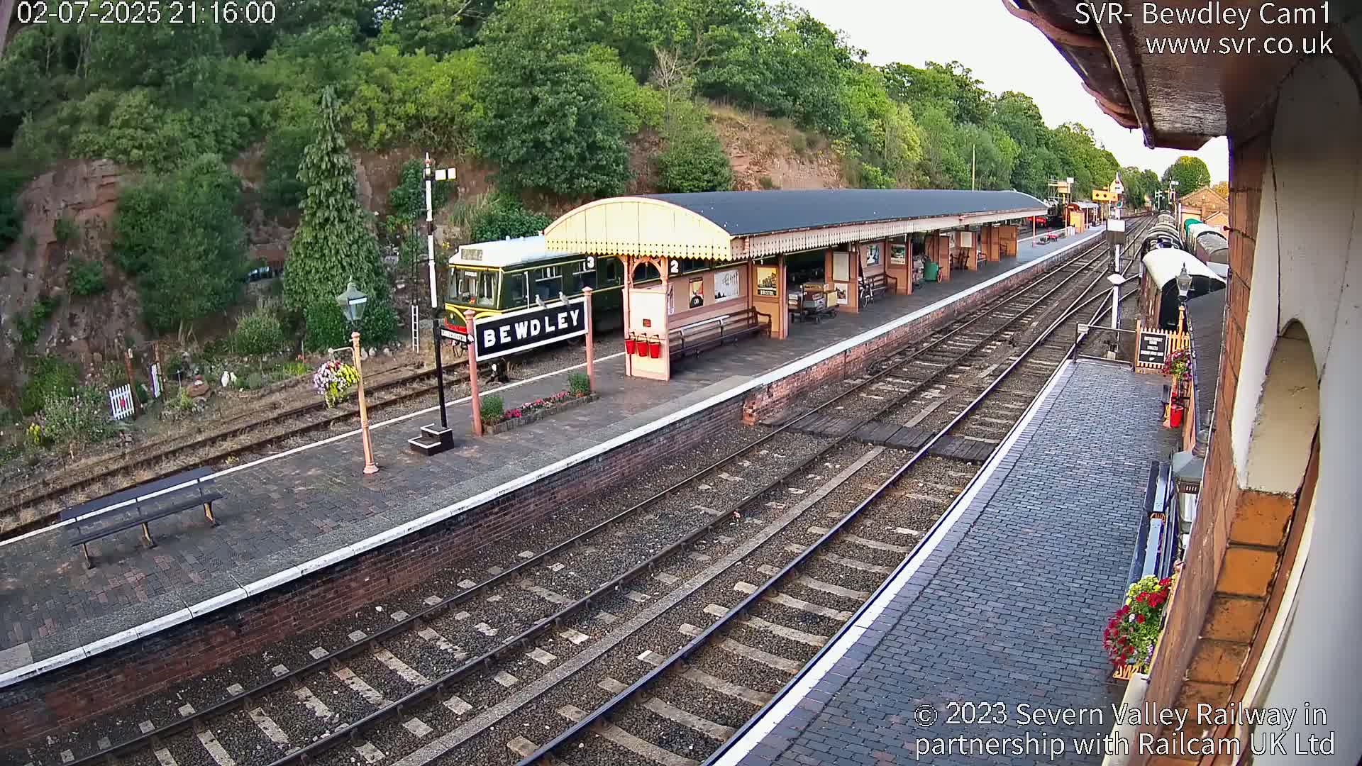 Bewdley Station İnside on the Severn Valley Railway Live Cam - Bewdley, Wyre Forest, Worcestershire, West Midlands, England, United Kingdomth on the Severn Valley Railway 2025-02-27 22:40