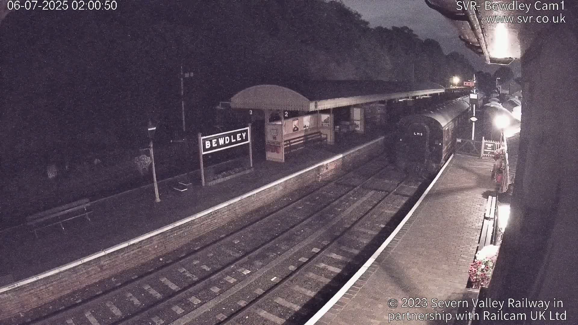 Bewdley Station İnside on the Severn Valley Railway Live Cam - Bewdley, Wyre Forest, Worcestershire, West Midlands, England, United Kingdomth on the Severn Valley Railway 2025-02-27 22:40
