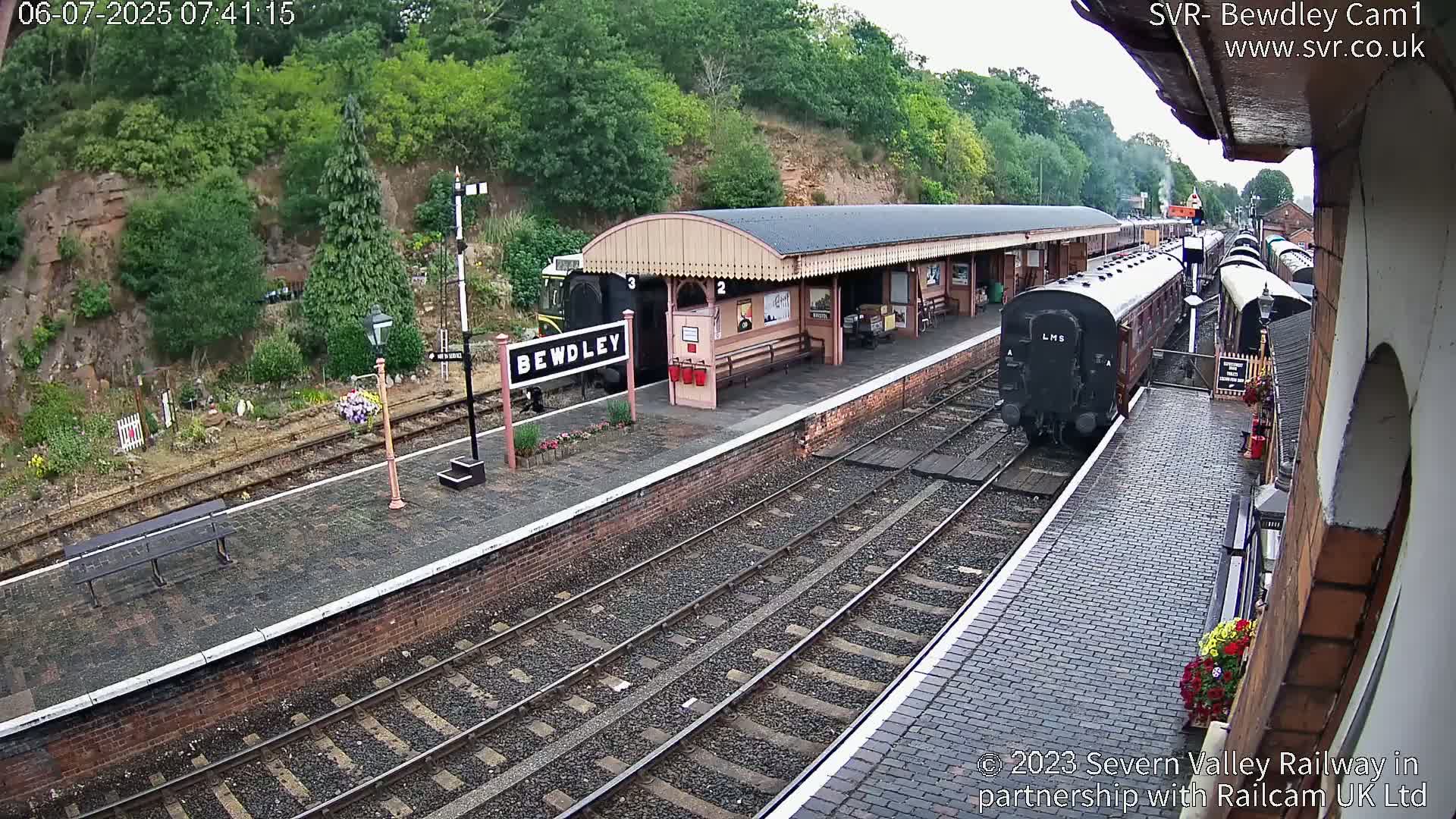 Bewdley Station İnside on the Severn Valley Railway Live Cam - Bewdley, Wyre Forest, Worcestershire, West Midlands, England, United Kingdomth on the Severn Valley Railway 2025-02-27 22:40