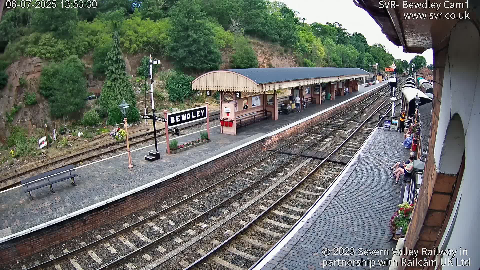 Bewdley Station İnside on the Severn Valley Railway Live Cam - Bewdley, Wyre Forest, Worcestershire, West Midlands, England, United Kingdomth on the Severn Valley Railway 2025-02-27 22:40