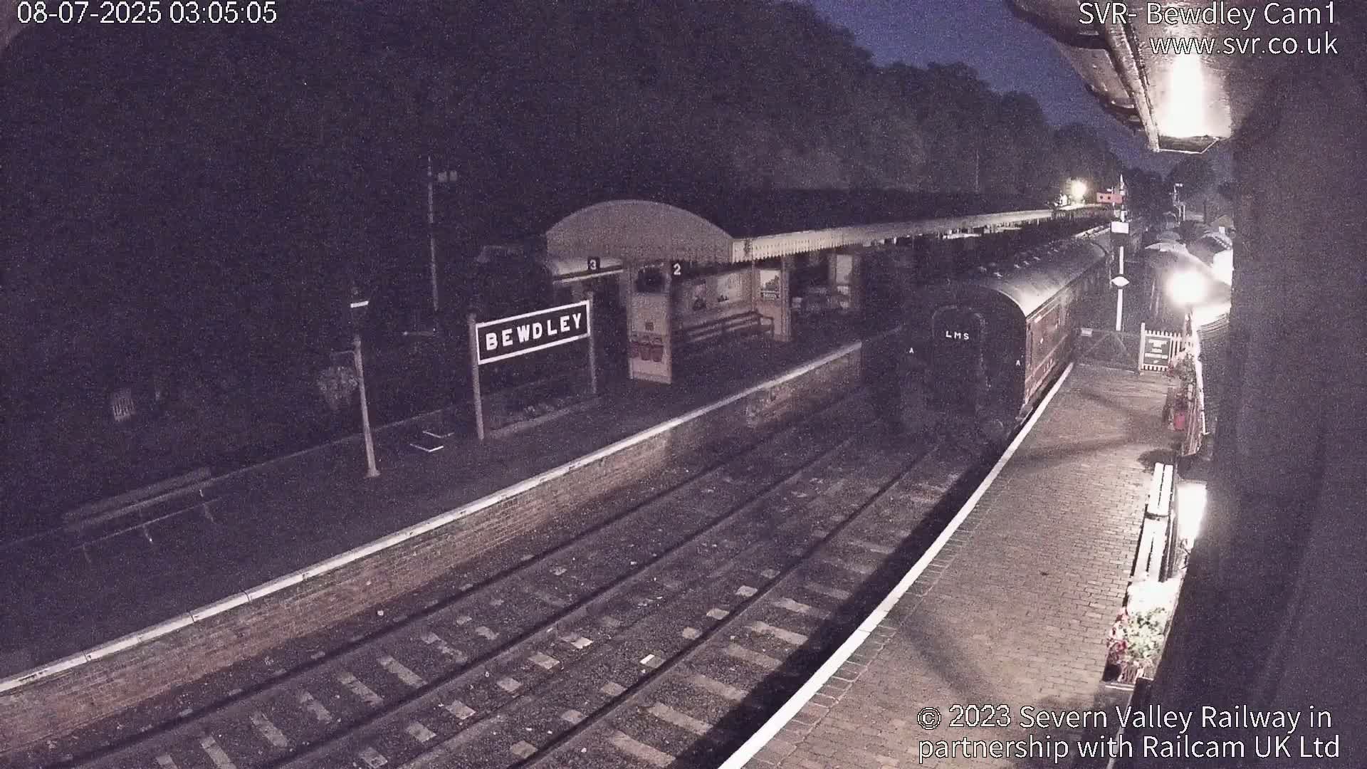 Bewdley Station İnside on the Severn Valley Railway Live Cam - Bewdley, Wyre Forest, Worcestershire, West Midlands, England, United Kingdomth on the Severn Valley Railway 2025-02-27 22:40