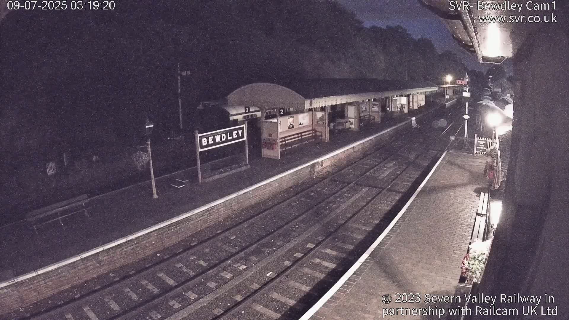 Bewdley Station İnside on the Severn Valley Railway Live Cam - Bewdley, Wyre Forest, Worcestershire, West Midlands, England, United Kingdomth on the Severn Valley Railway 2025-02-27 22:40