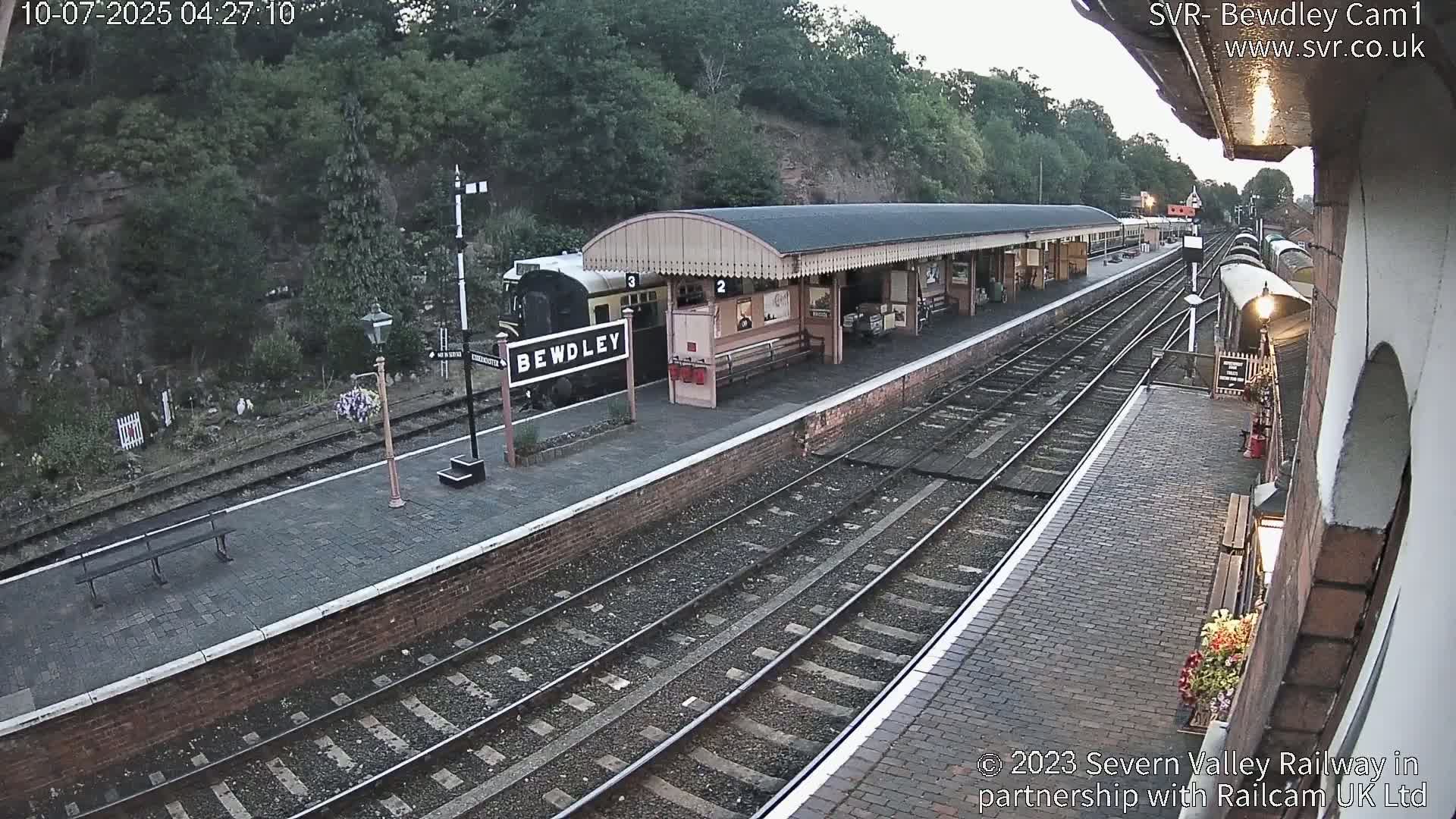 Bewdley Station İnside on the Severn Valley Railway Live Cam - Bewdley, Wyre Forest, Worcestershire, West Midlands, England, United Kingdomth on the Severn Valley Railway 2025-02-27 22:40