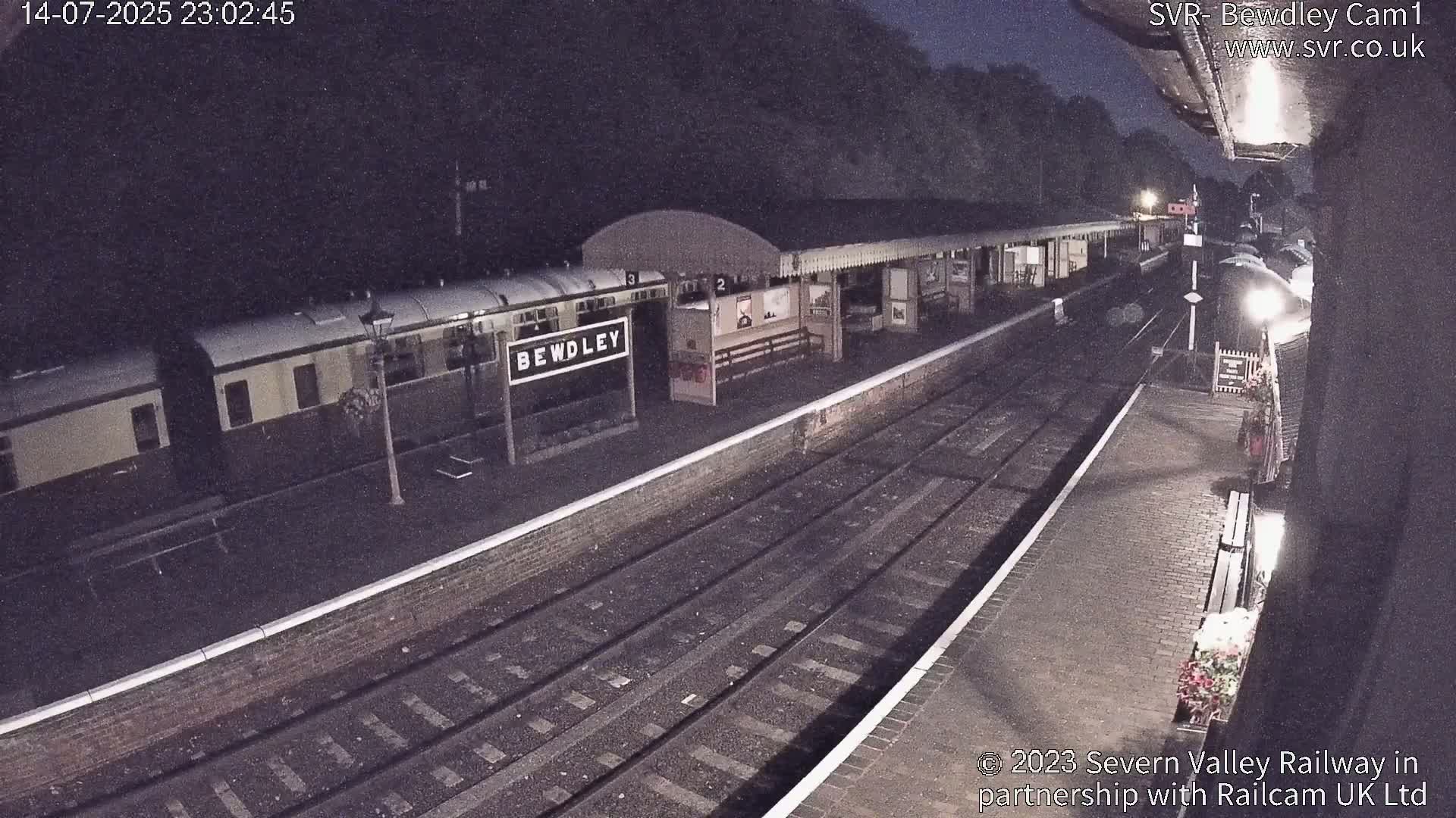 Bewdley Station İnside on the Severn Valley Railway Live Cam - Bewdley, Wyre Forest, Worcestershire, West Midlands, England, United Kingdomth on the Severn Valley Railway 2025-02-27 22:40