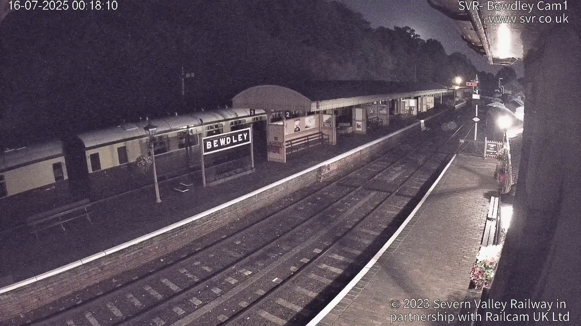 Bewdley Station İnside on the Severn Valley Railway Live Cam - Bewdley, Wyre Forest, Worcestershire, West Midlands, England, United Kingdomth on the Severn Valley Railway 2025-02-27 22:40