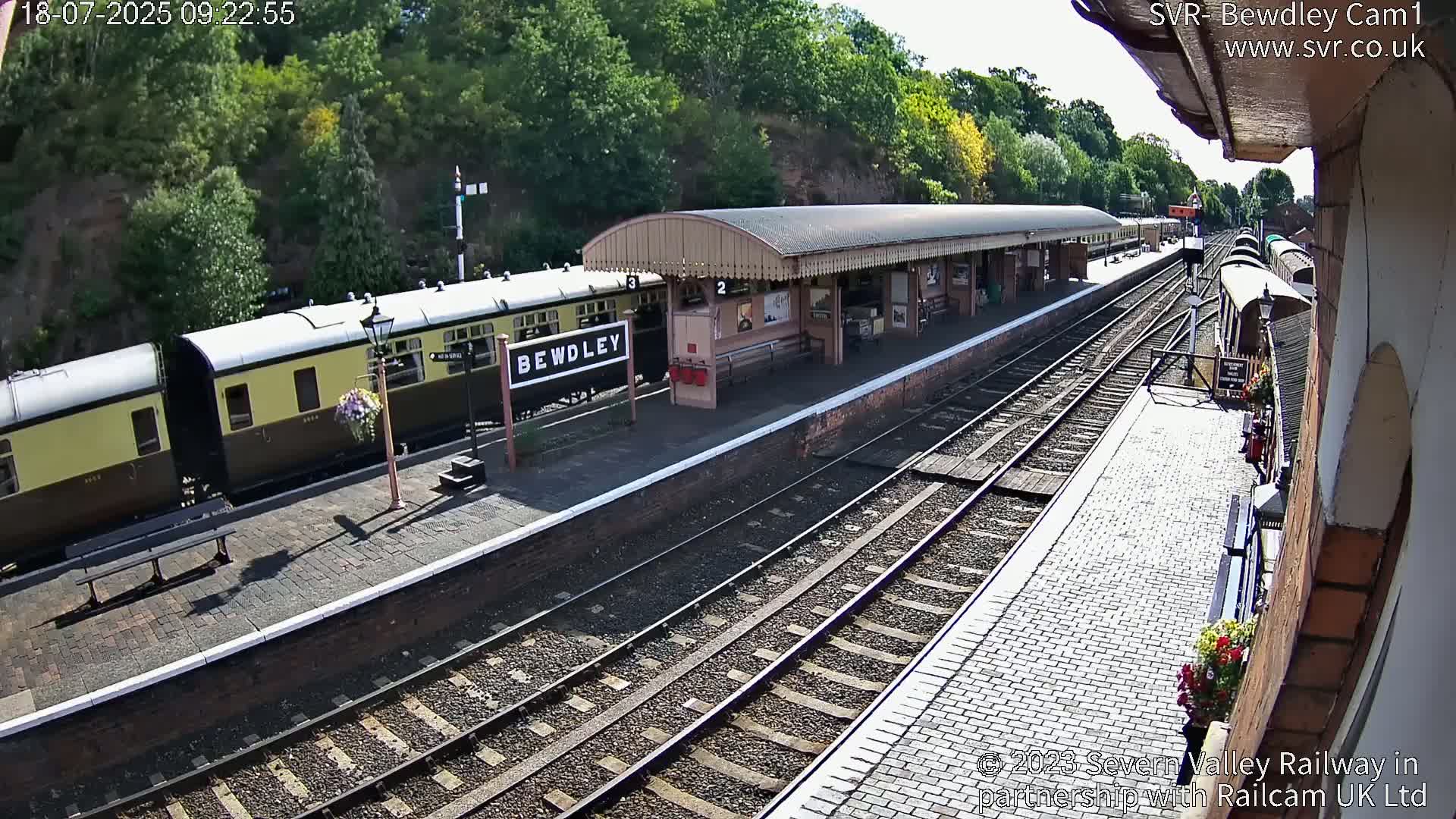 Bewdley Station İnside on the Severn Valley Railway Live Cam - Bewdley, Wyre Forest, Worcestershire, West Midlands, England, United Kingdomth on the Severn Valley Railway 2025-02-27 22:40